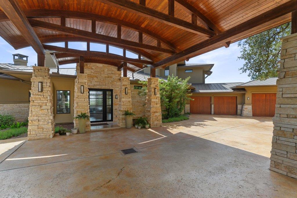17800 Flagler DR