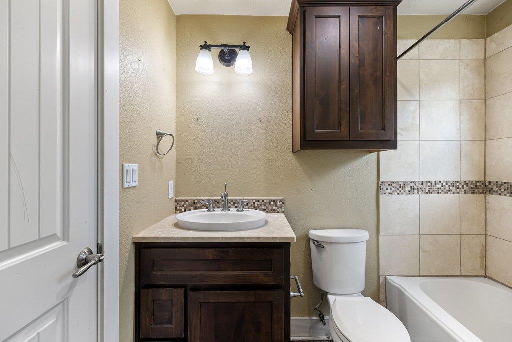 23625 Pedernales Canyon TRL