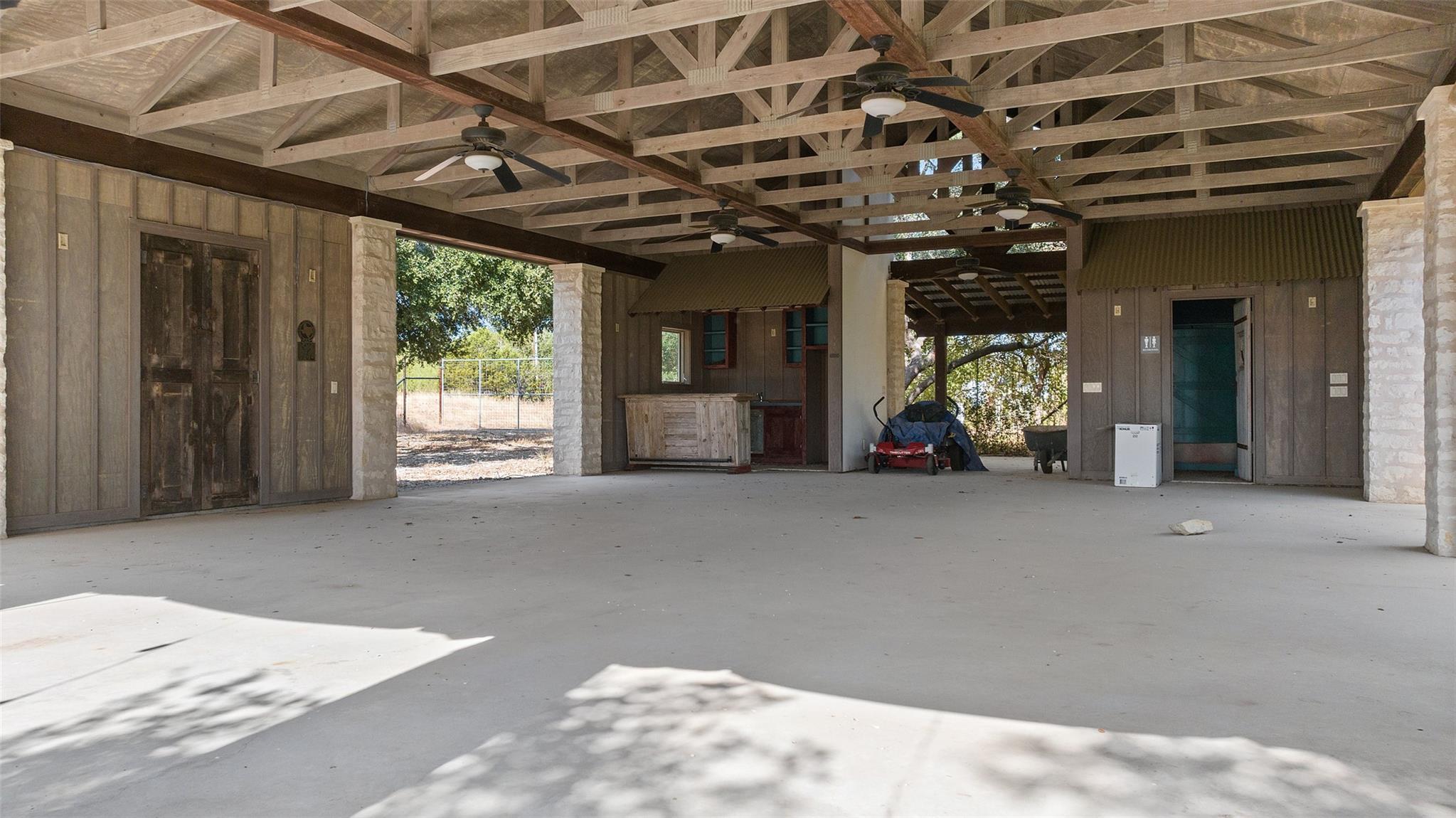 16400 Hamilton Pool RD