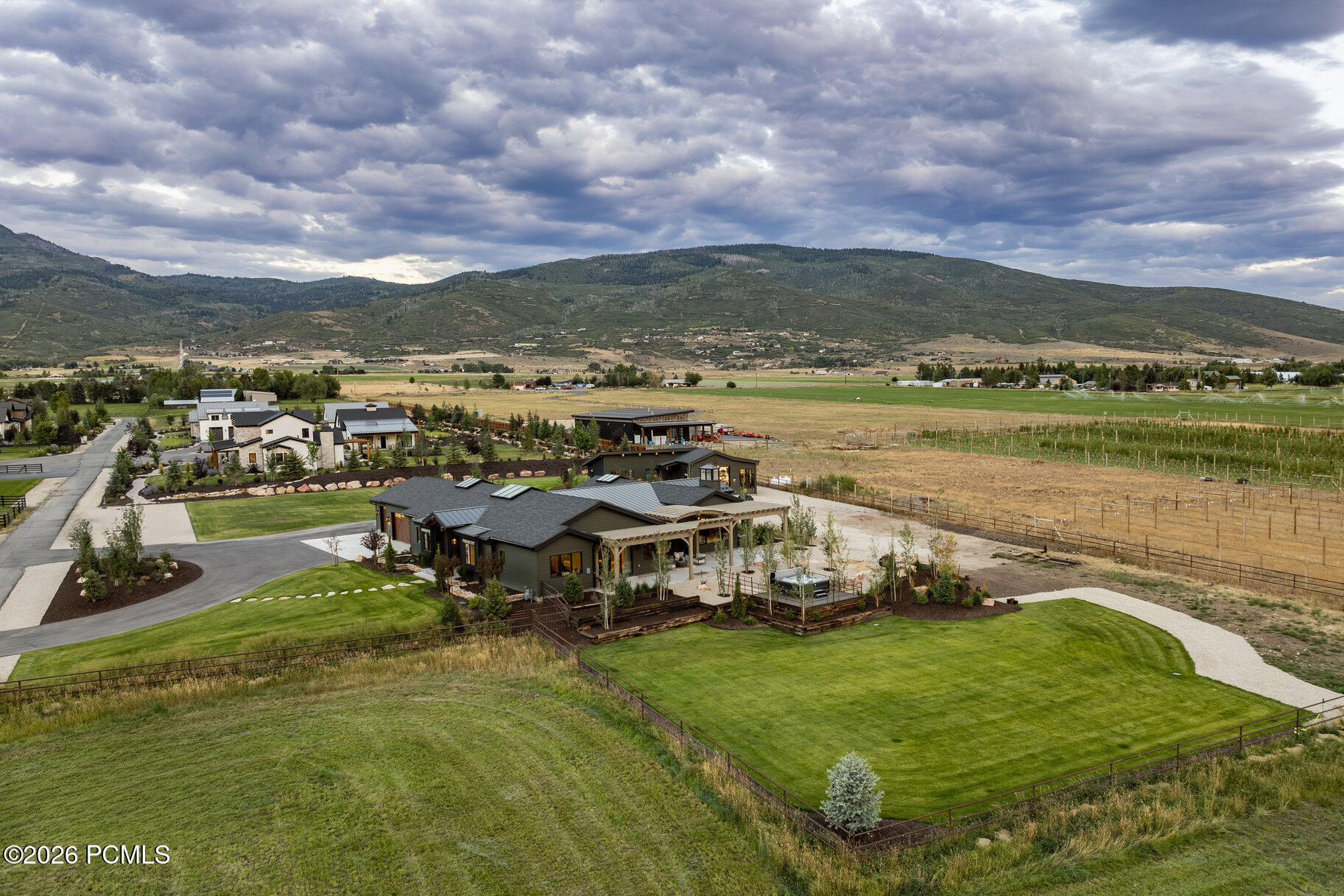 307 W Lazy Acres Lane