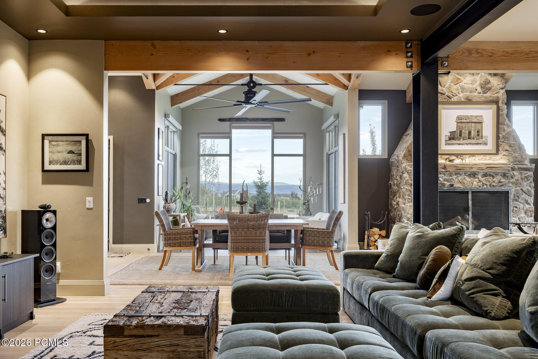 307 W Lazy Acres Lane