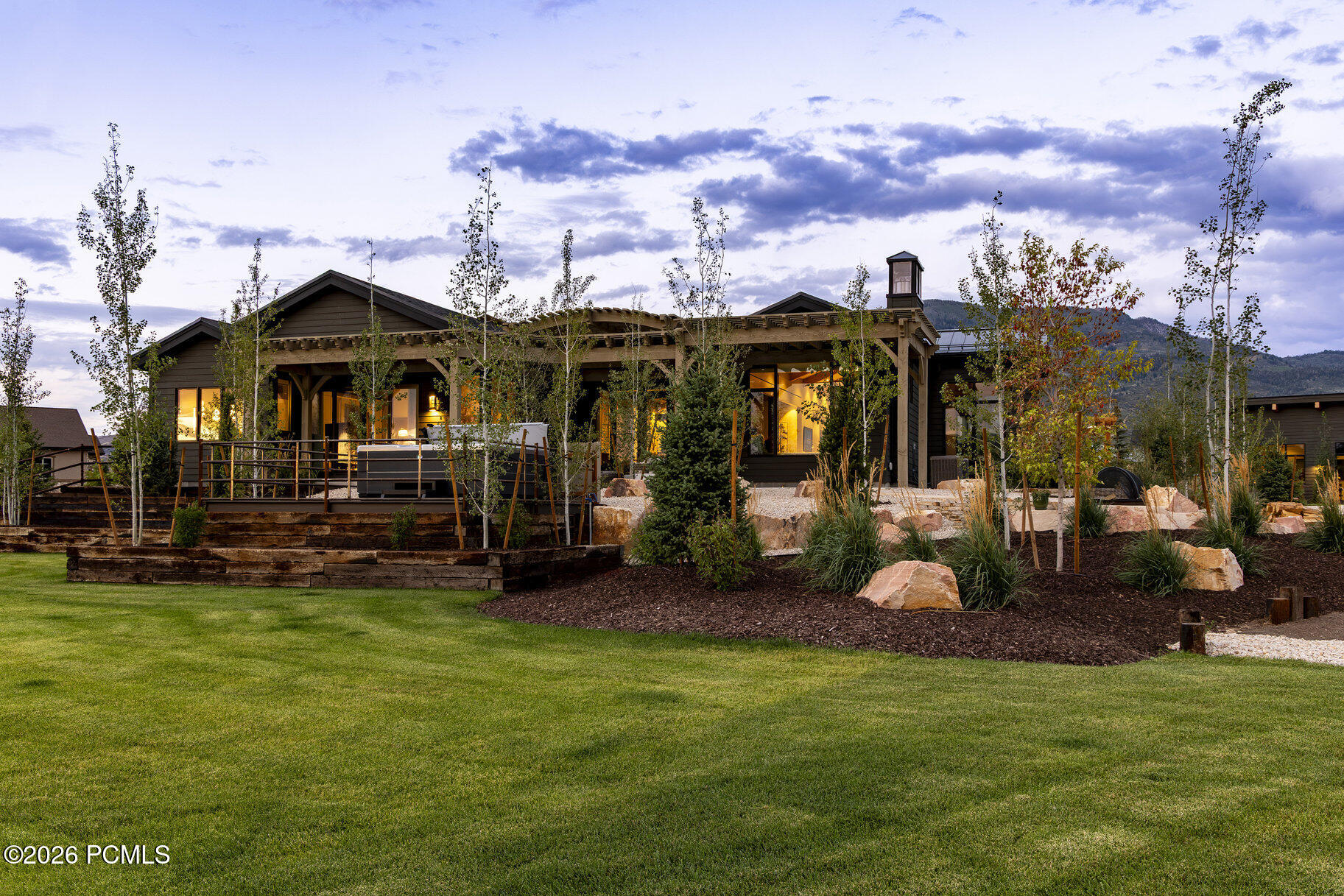 307 W Lazy Acres Lane