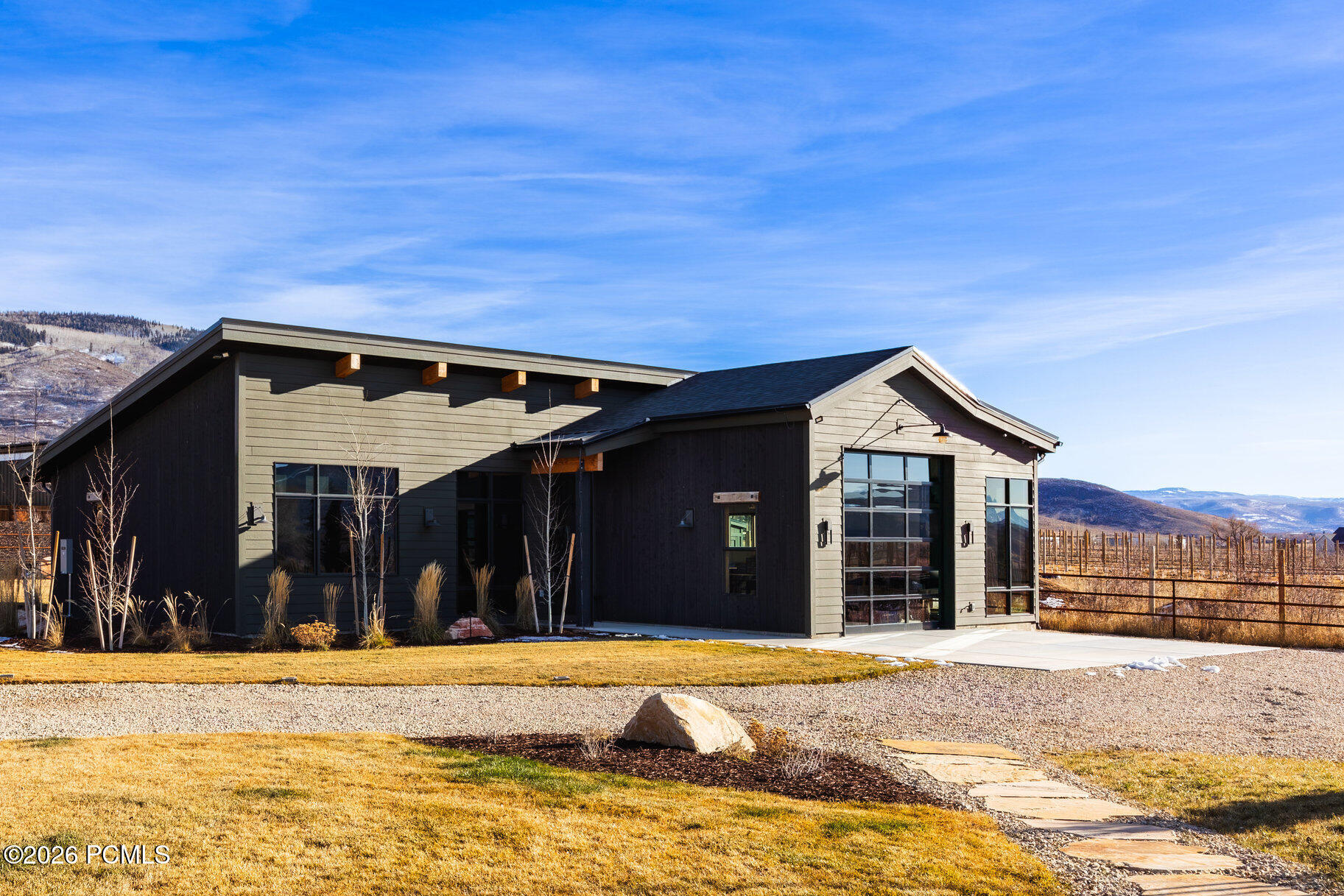 307 W Lazy Acres Lane