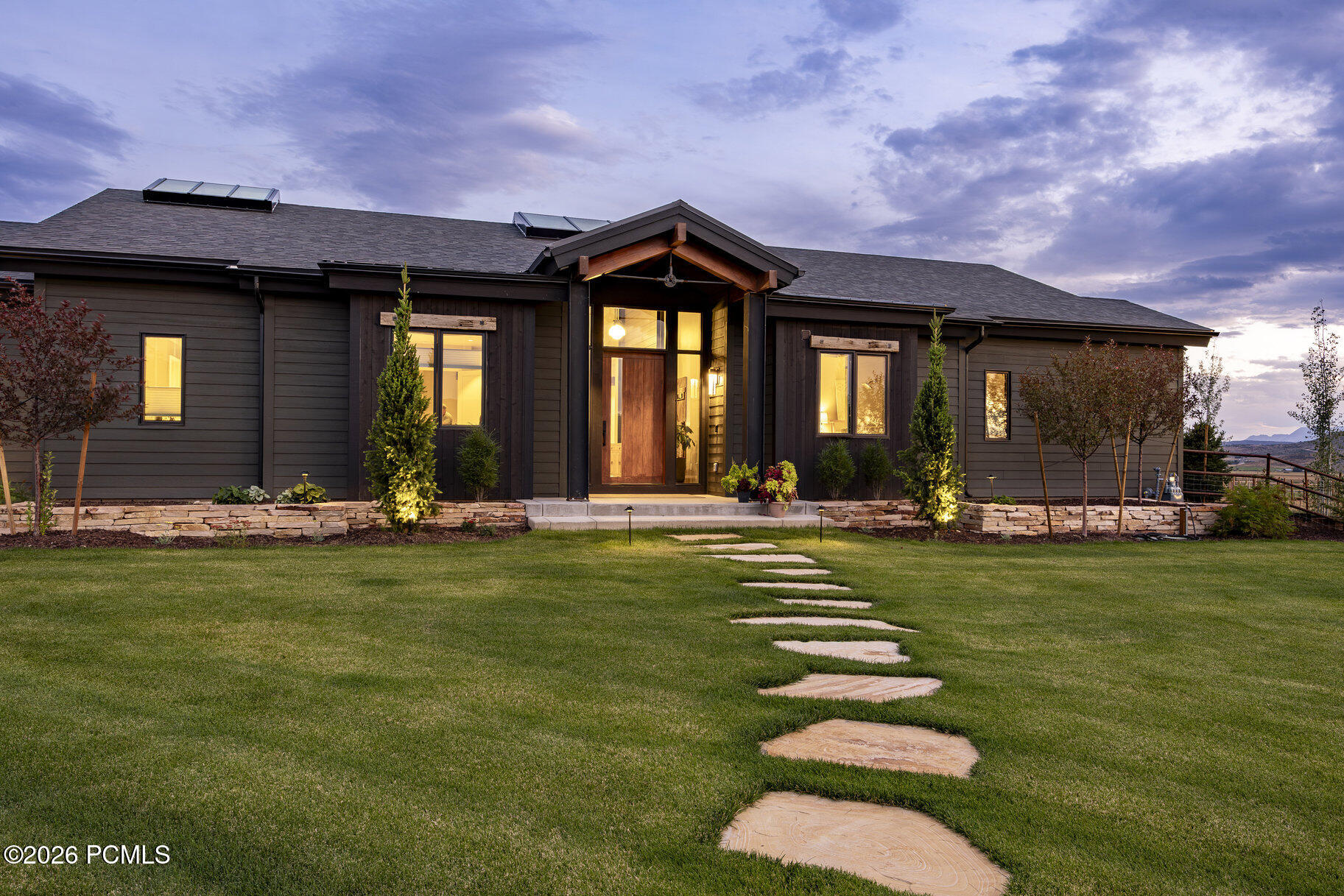 307 W Lazy Acres Lane