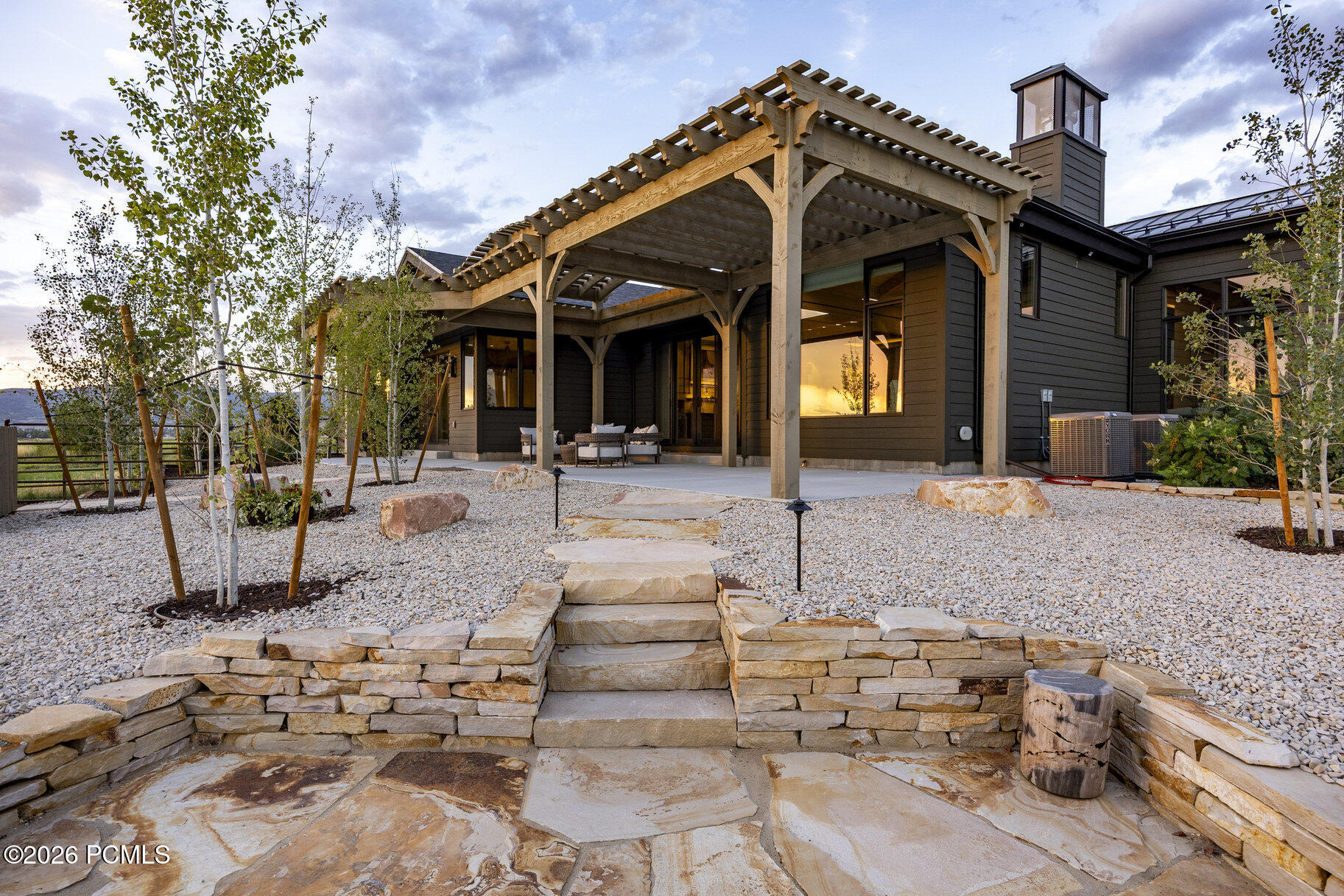 307 W Lazy Acres Lane