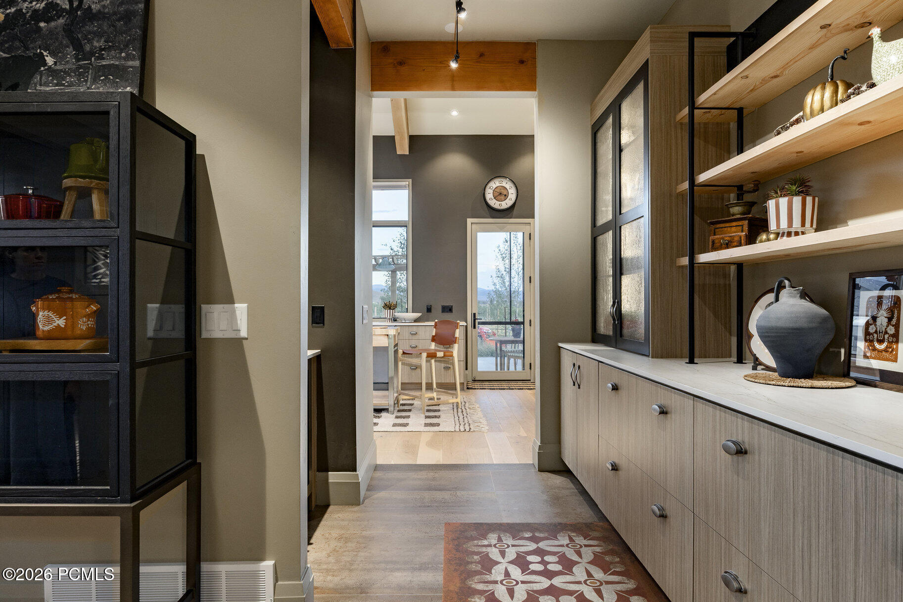 307 W Lazy Acres Lane