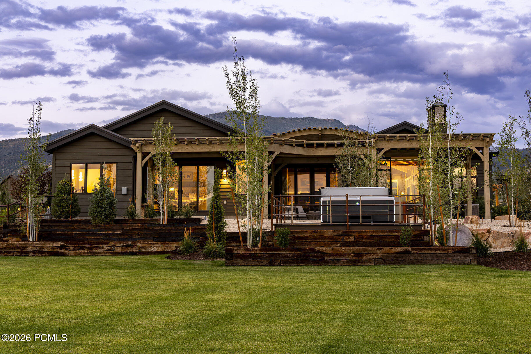 307 W Lazy Acres Lane