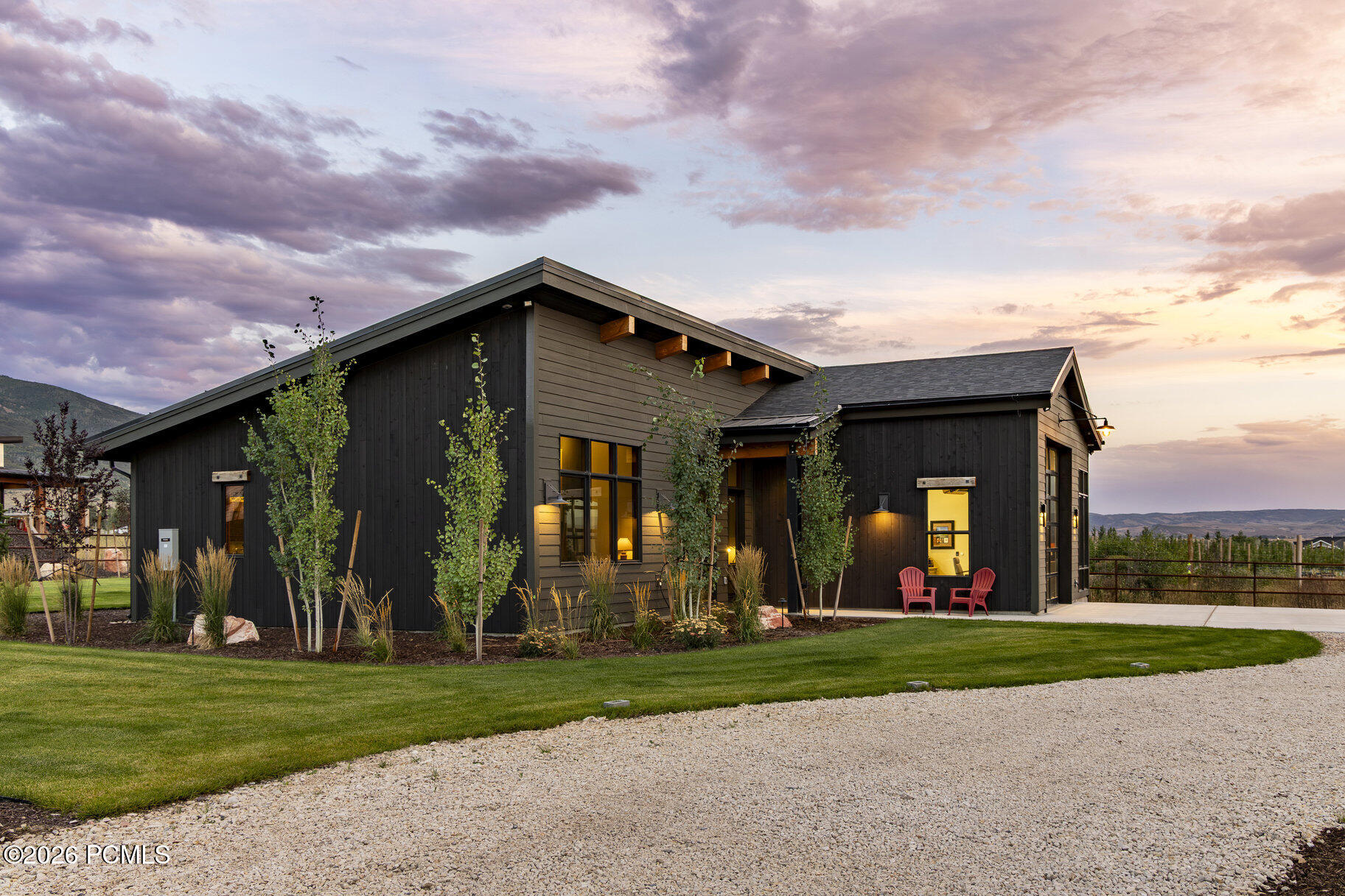 307 W Lazy Acres Lane