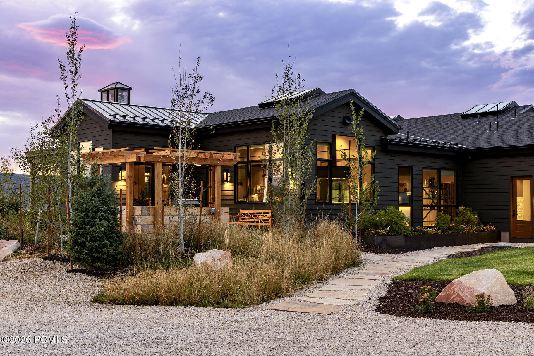 307 W Lazy Acres Lane
