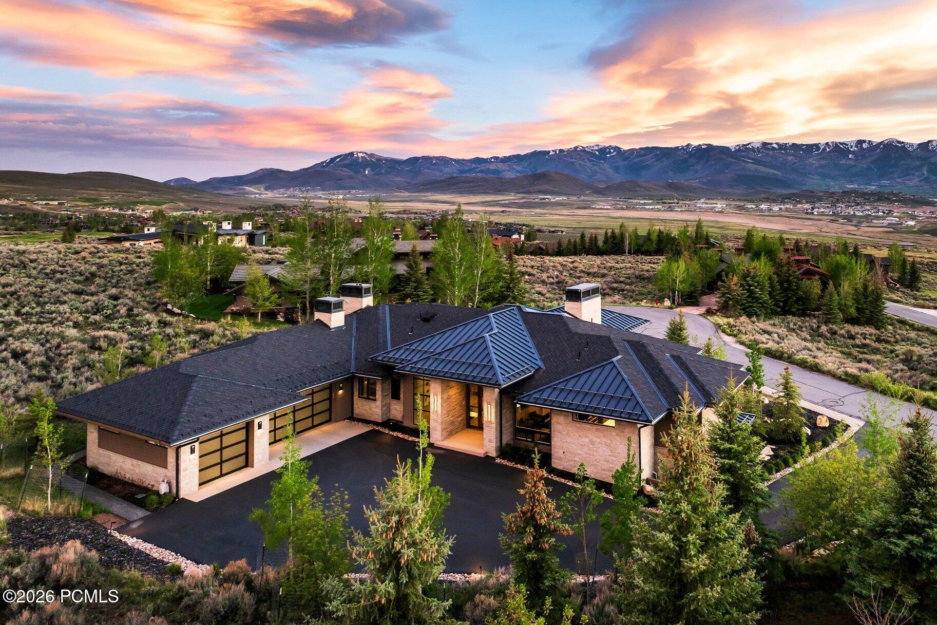 2647 E Silver Berry Court