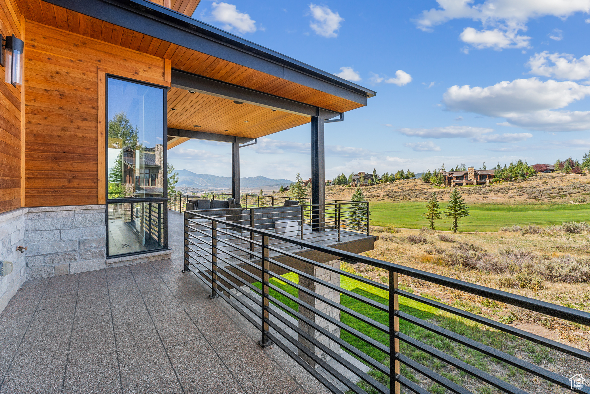 3191 E WESTVIEW TRL #28