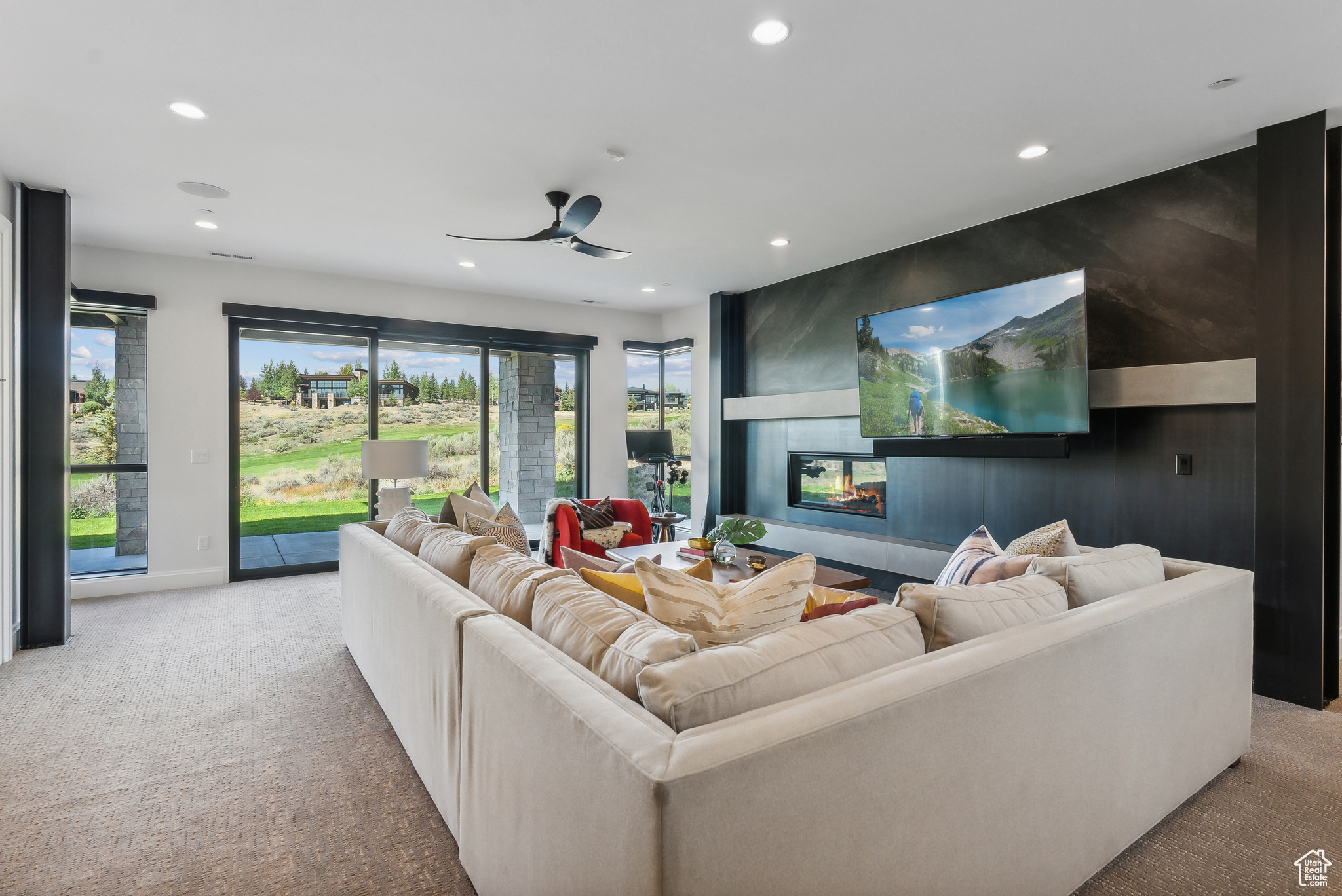 3191 E WESTVIEW TRL #28
