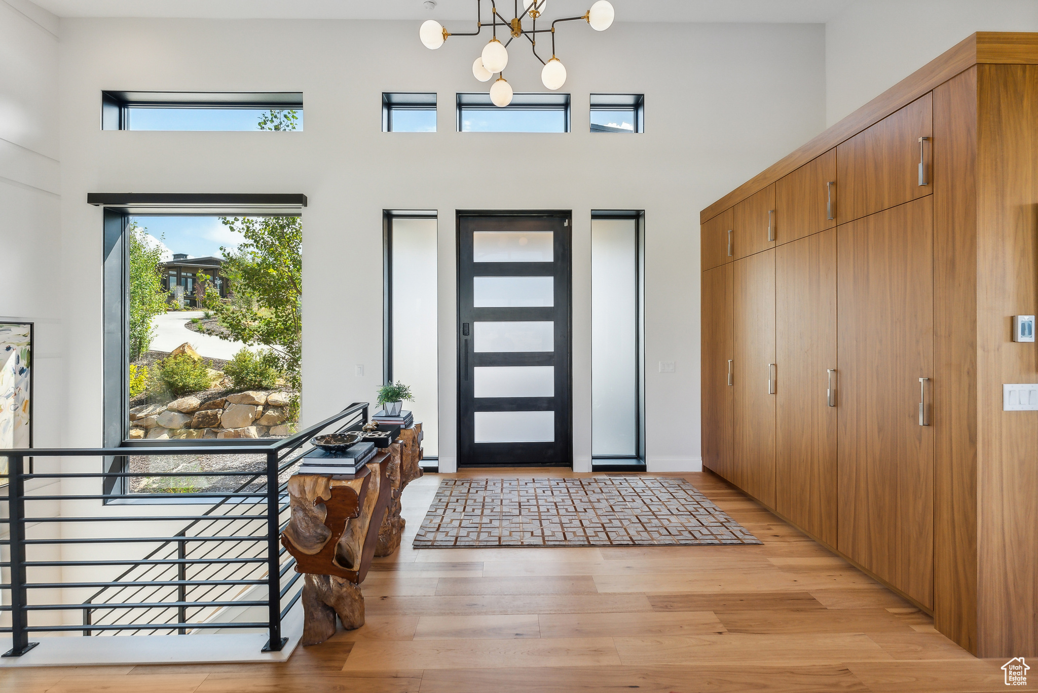 3191 E WESTVIEW TRL #28