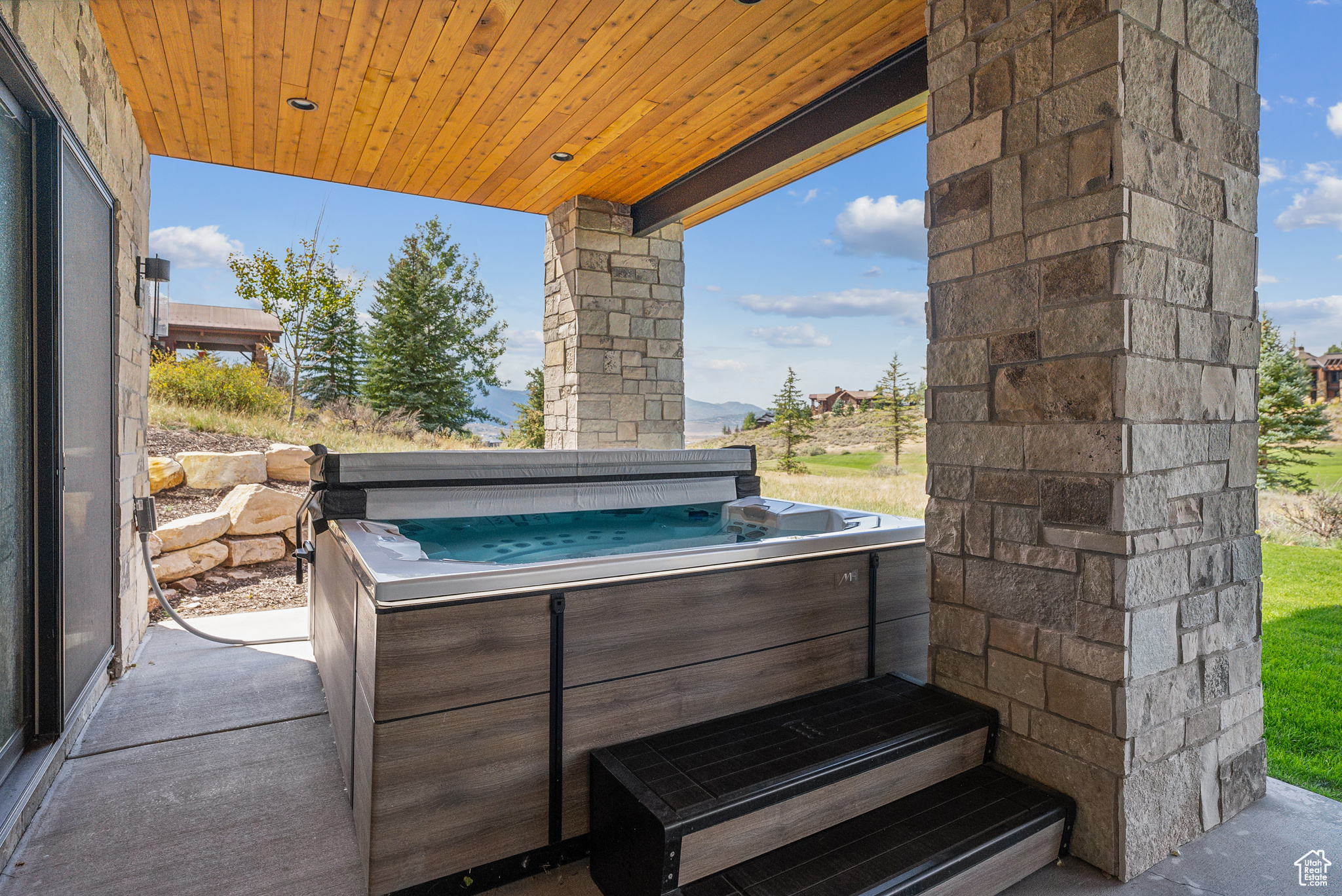 3191 E WESTVIEW TRL #28