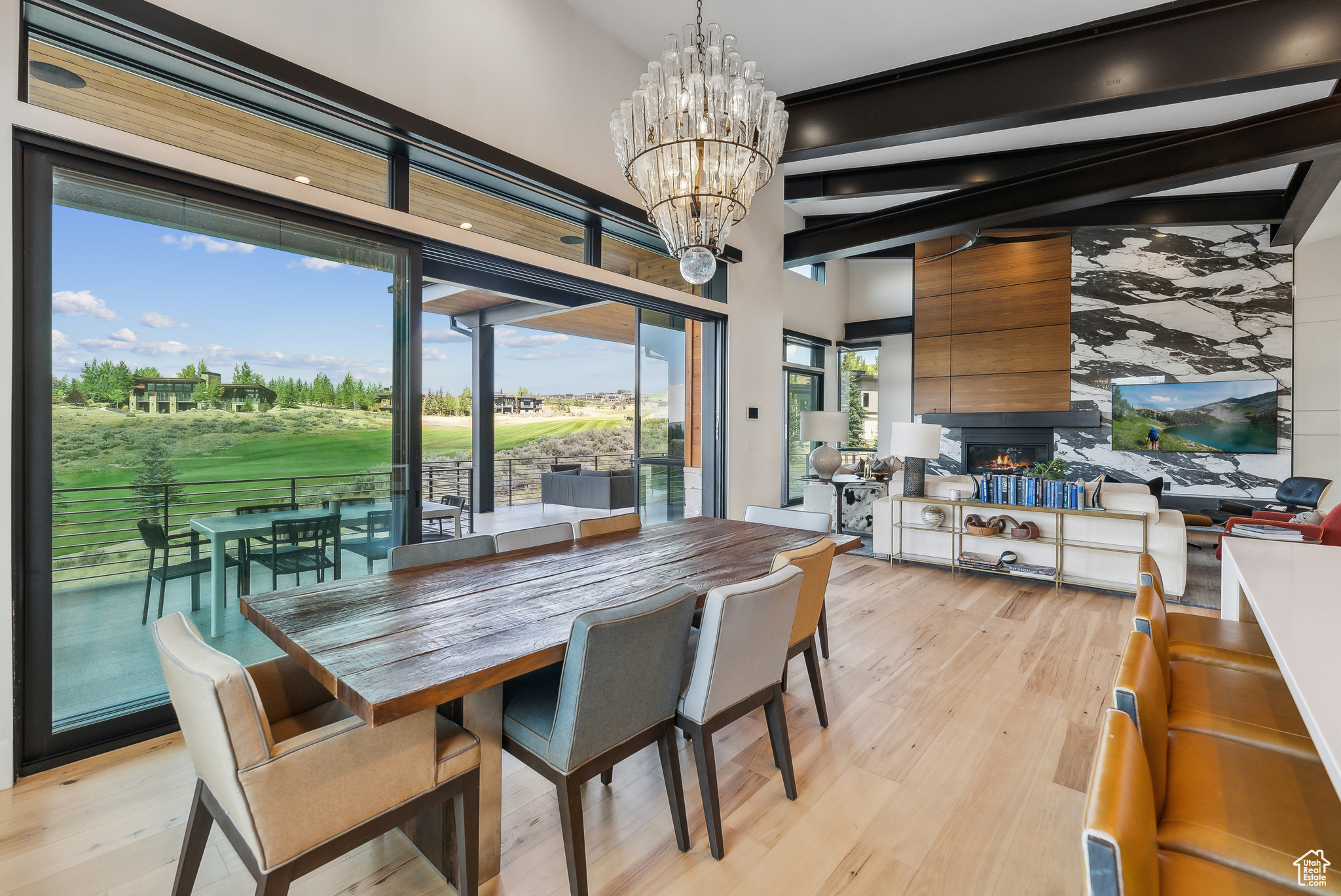 3191 E WESTVIEW TRL #28