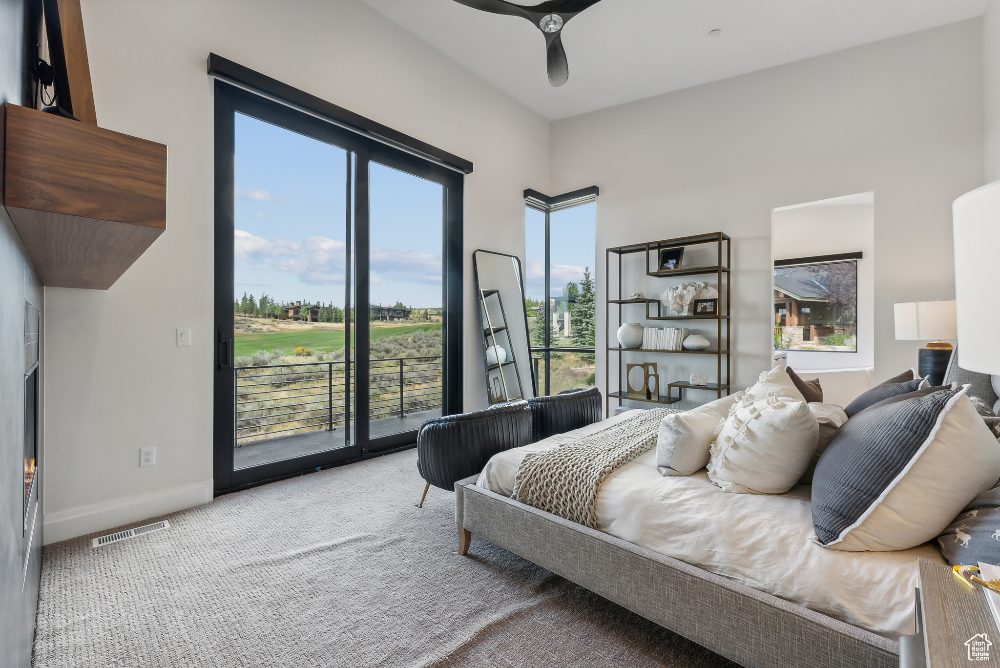 3191 E WESTVIEW TRL #28