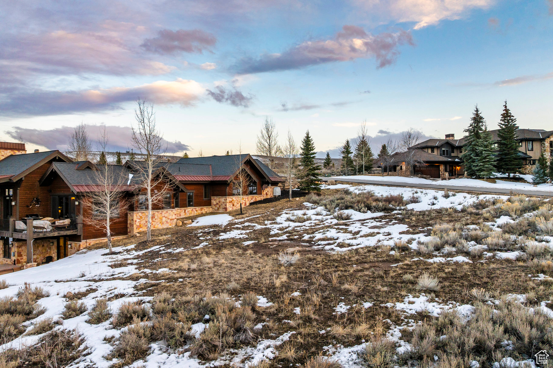 2350 E WESTVIEW TRL Unit: 32