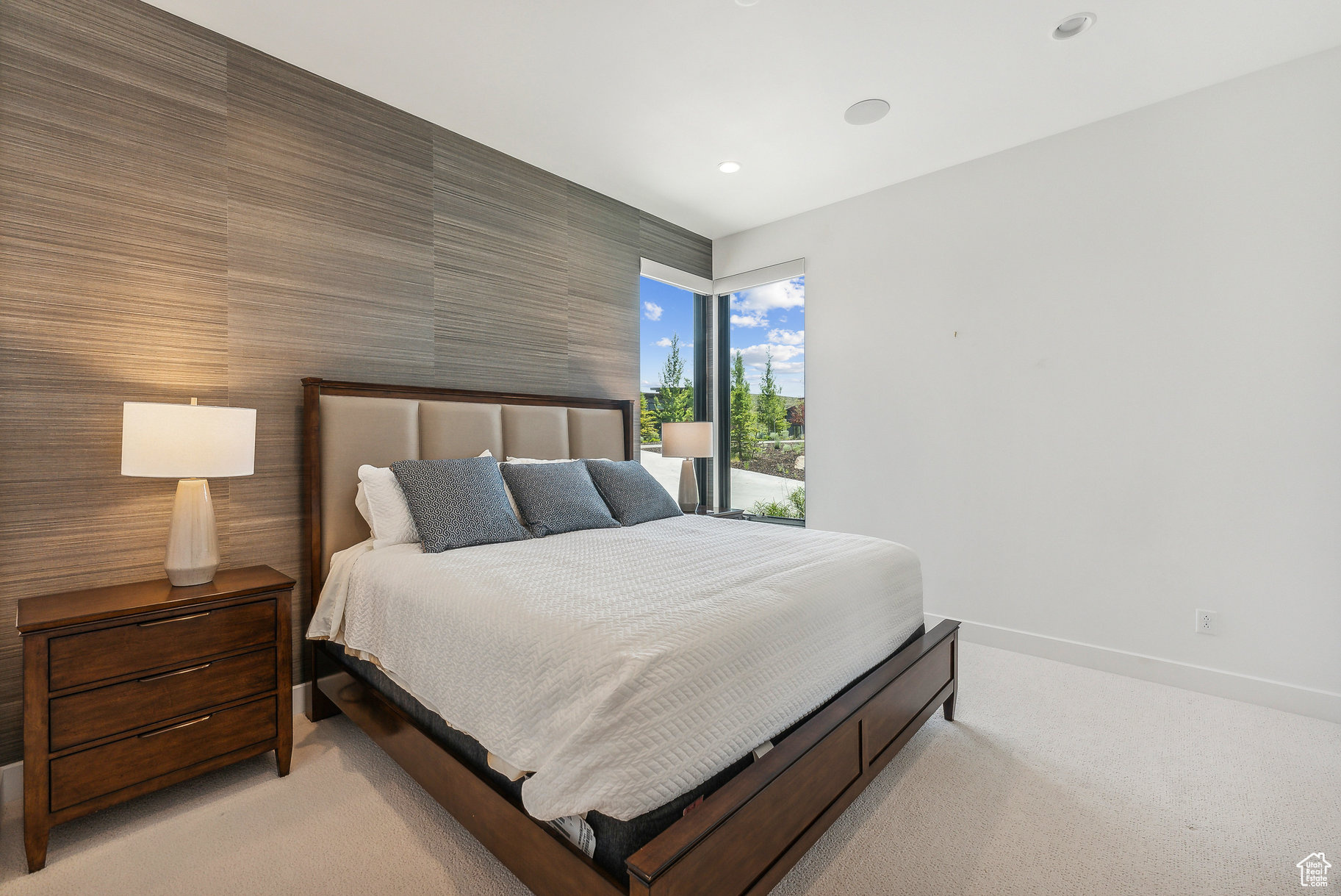 6731 GOLDEN BEAR LOOP
