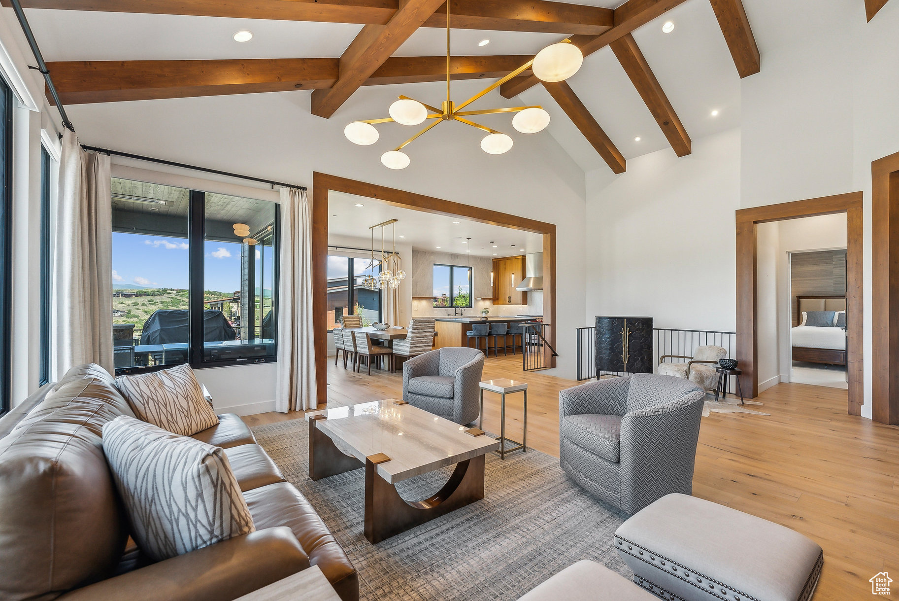 6731 GOLDEN BEAR LOOP