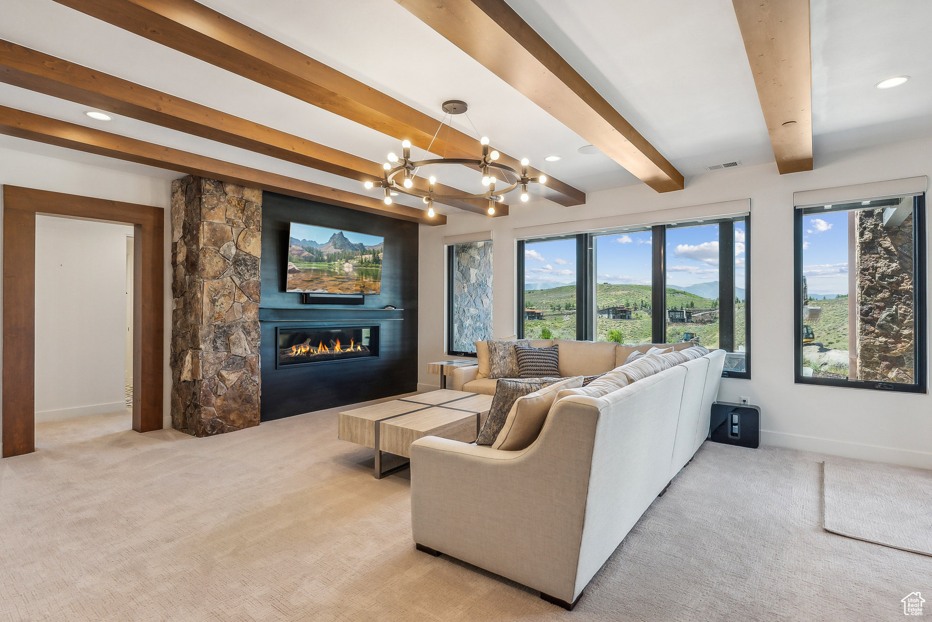 6731 GOLDEN BEAR LOOP