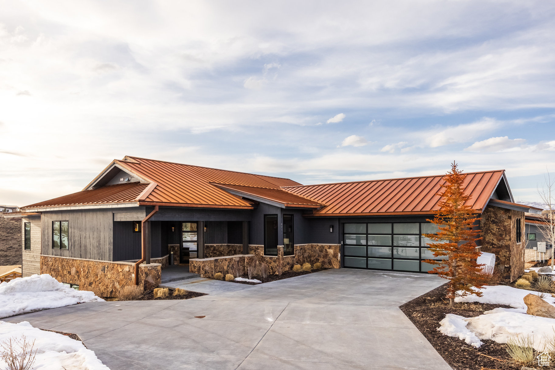 6731 GOLDEN BEAR LOOP