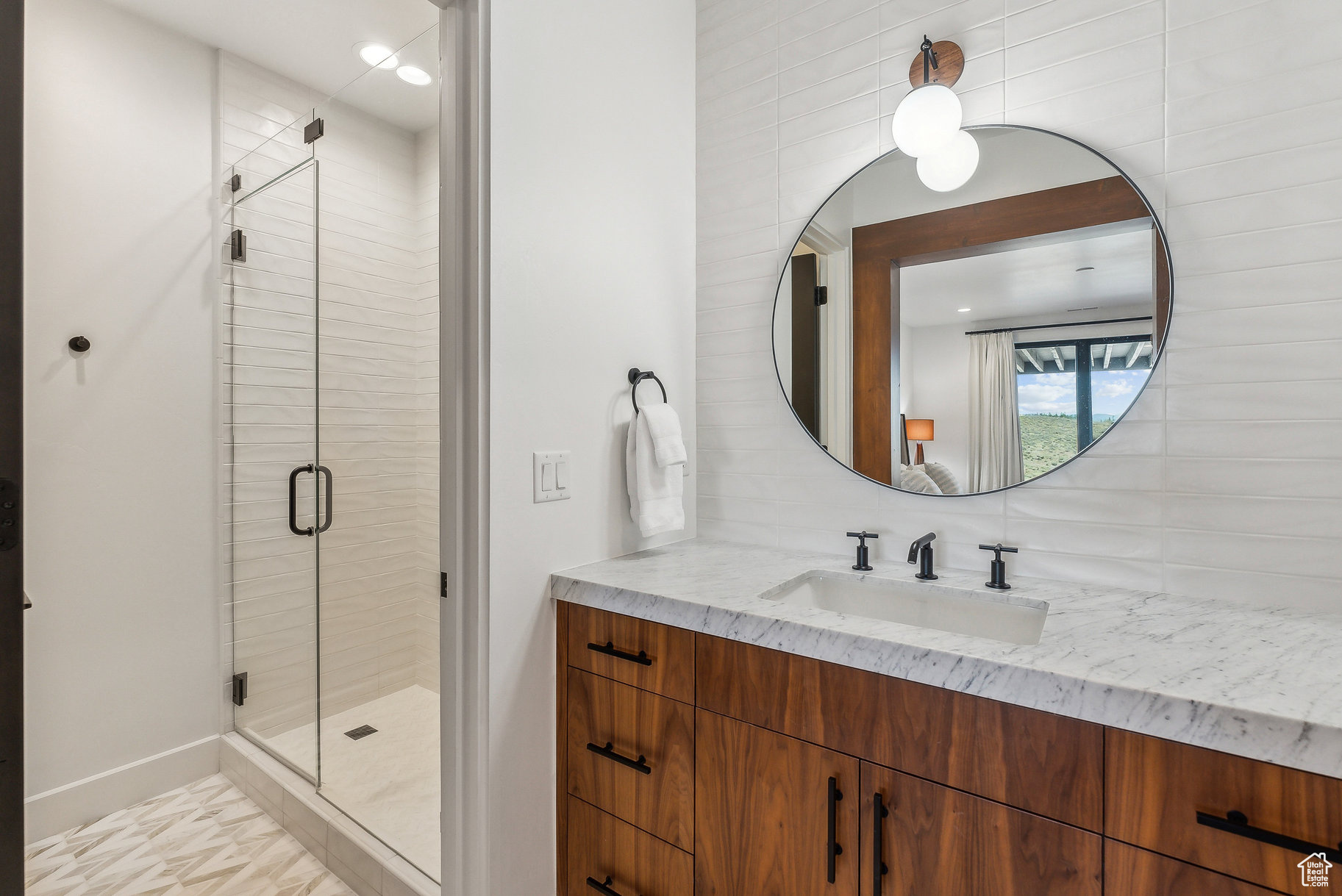 6731 GOLDEN BEAR LOOP