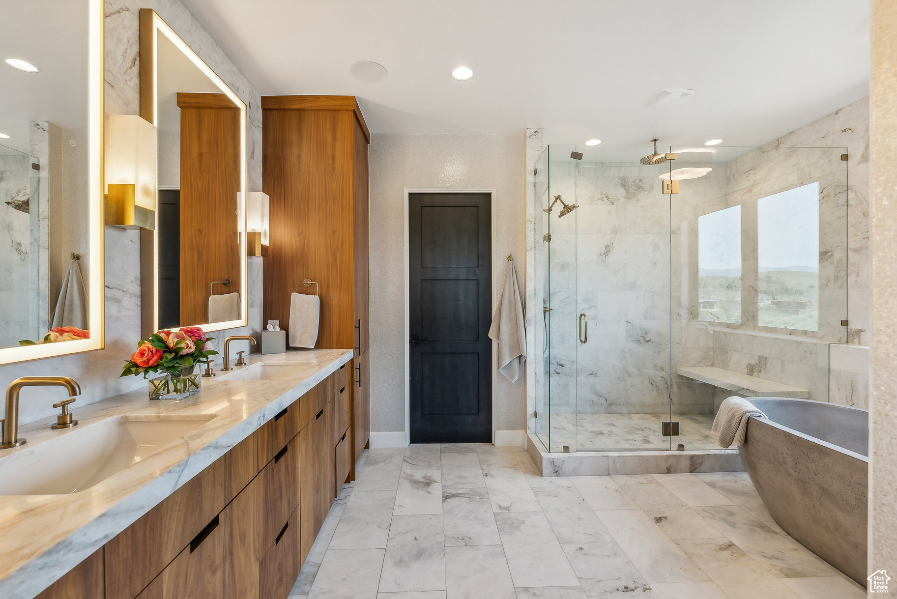 6731 GOLDEN BEAR LOOP
