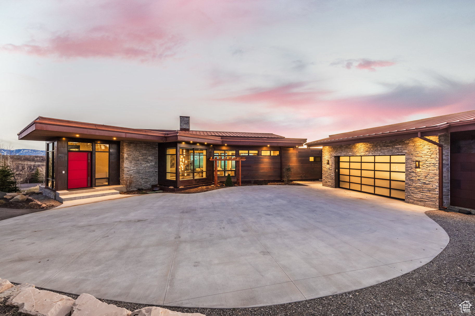 8654 SUNSET CIR #35