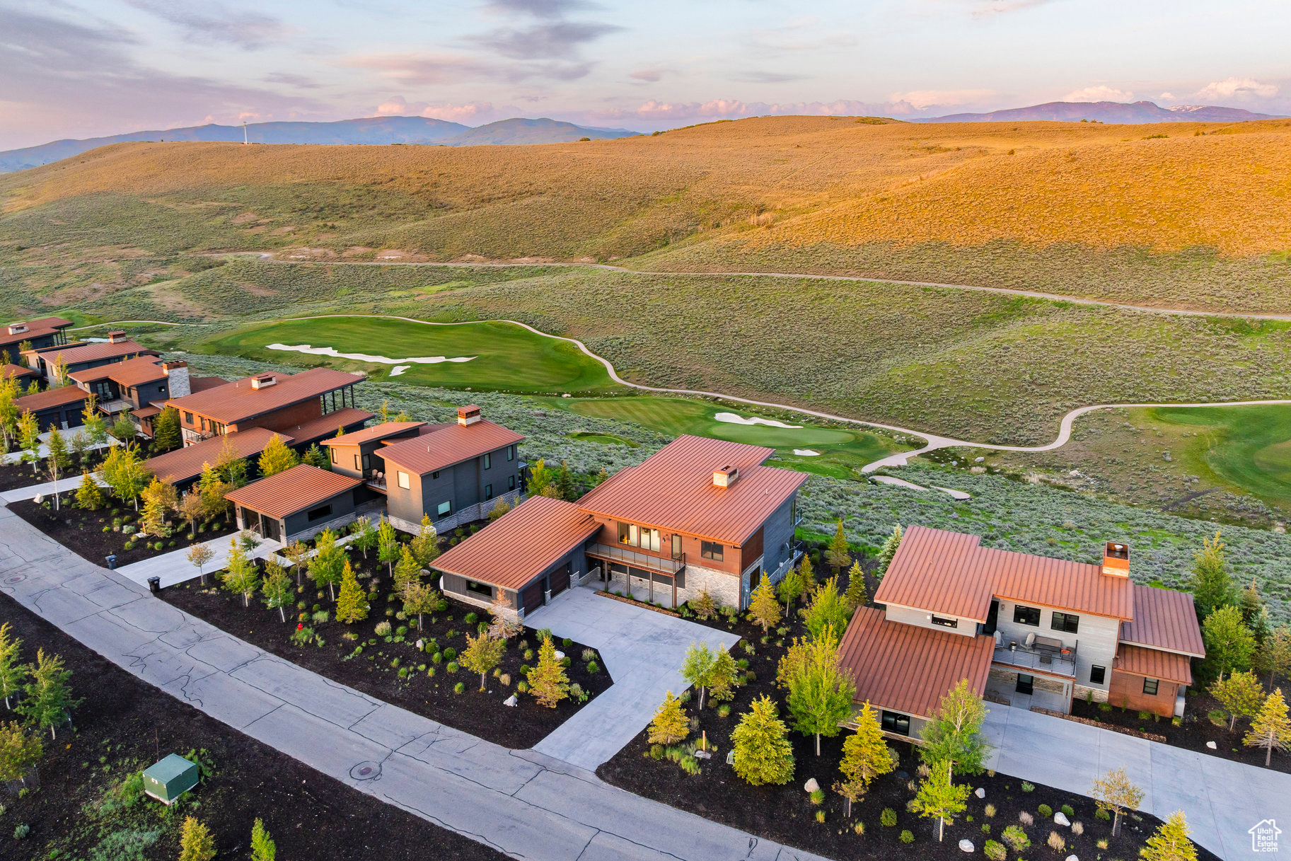 6836 GOLDEN BEAR LOOP