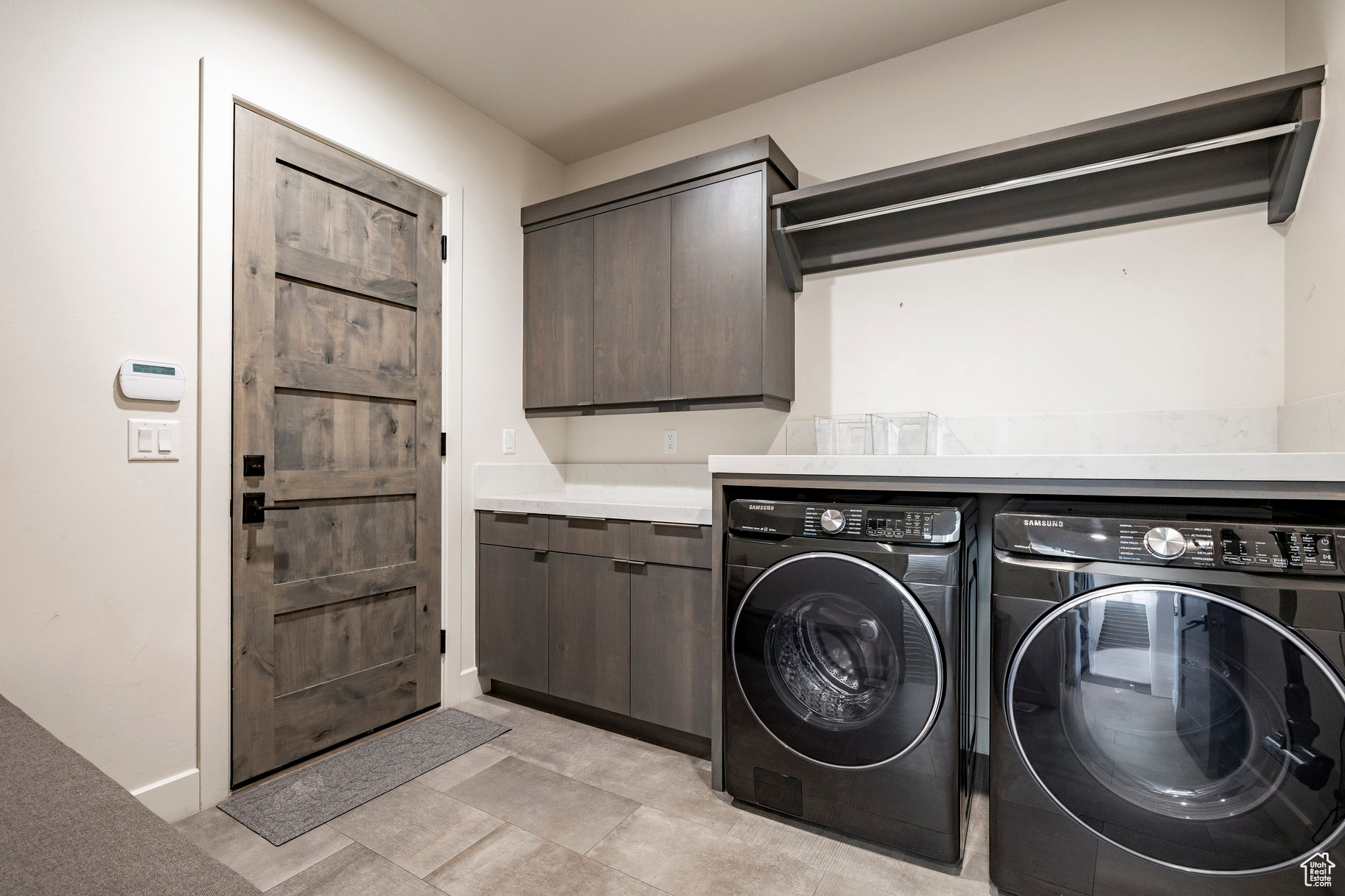 6836 GOLDEN BEAR LOOP