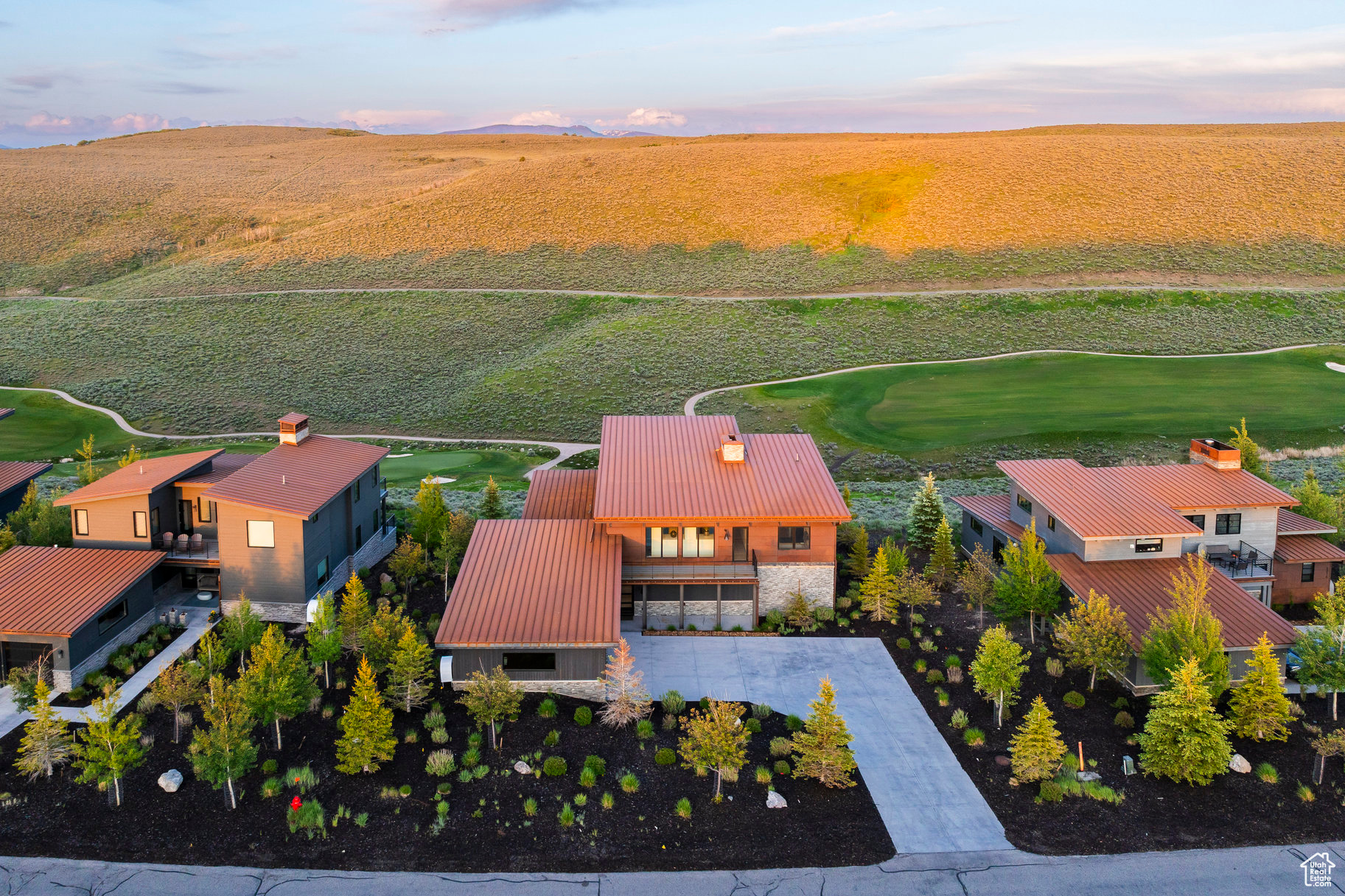 6836 GOLDEN BEAR LOOP