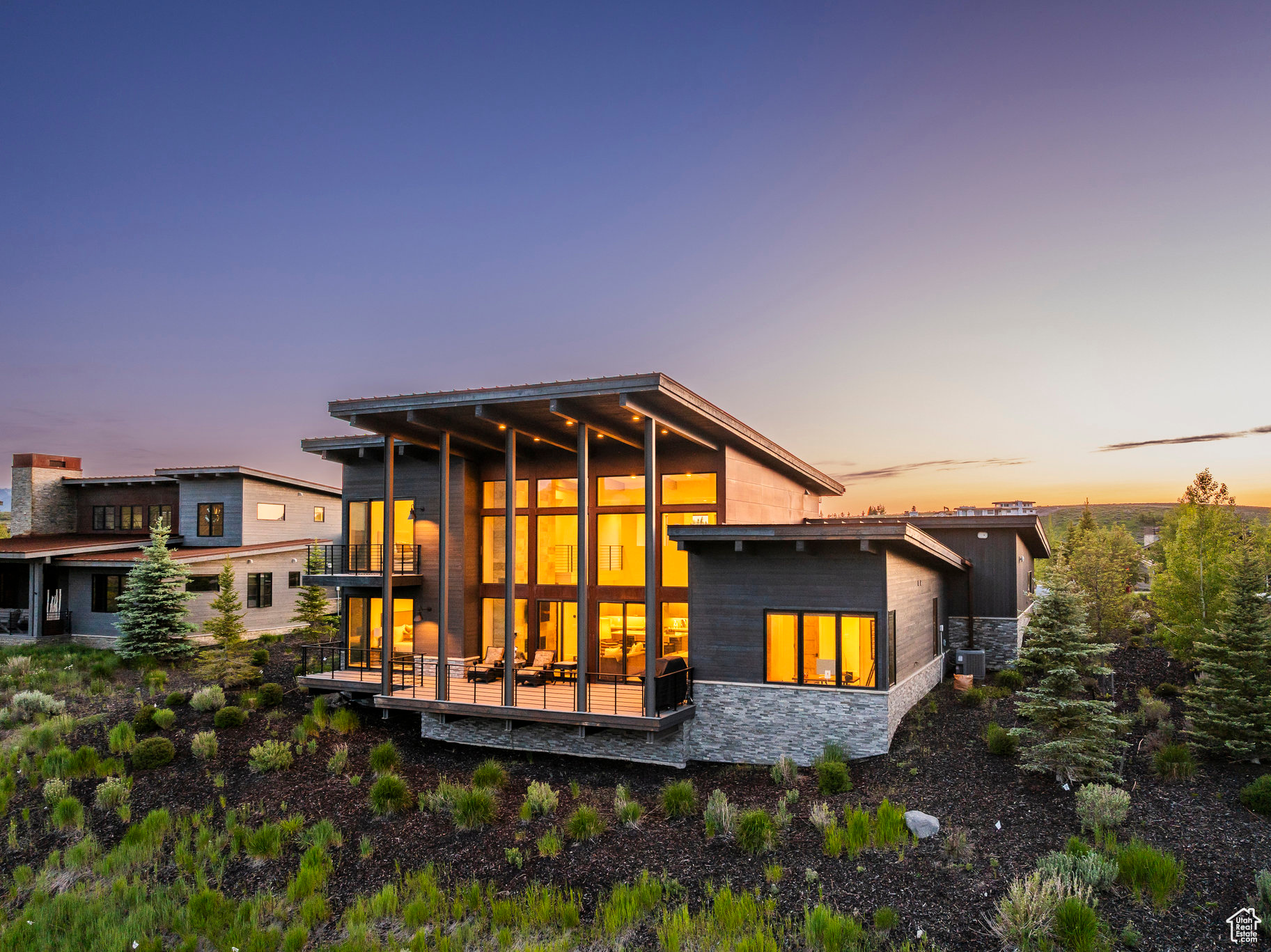 6836 GOLDEN BEAR LOOP