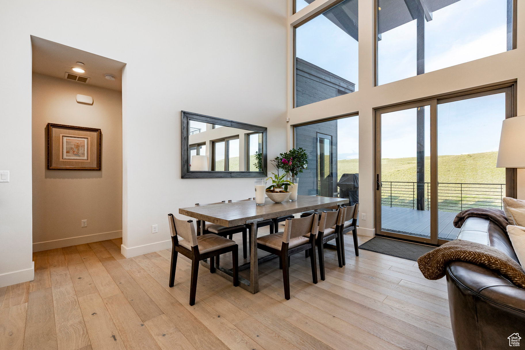 6836 GOLDEN BEAR LOOP