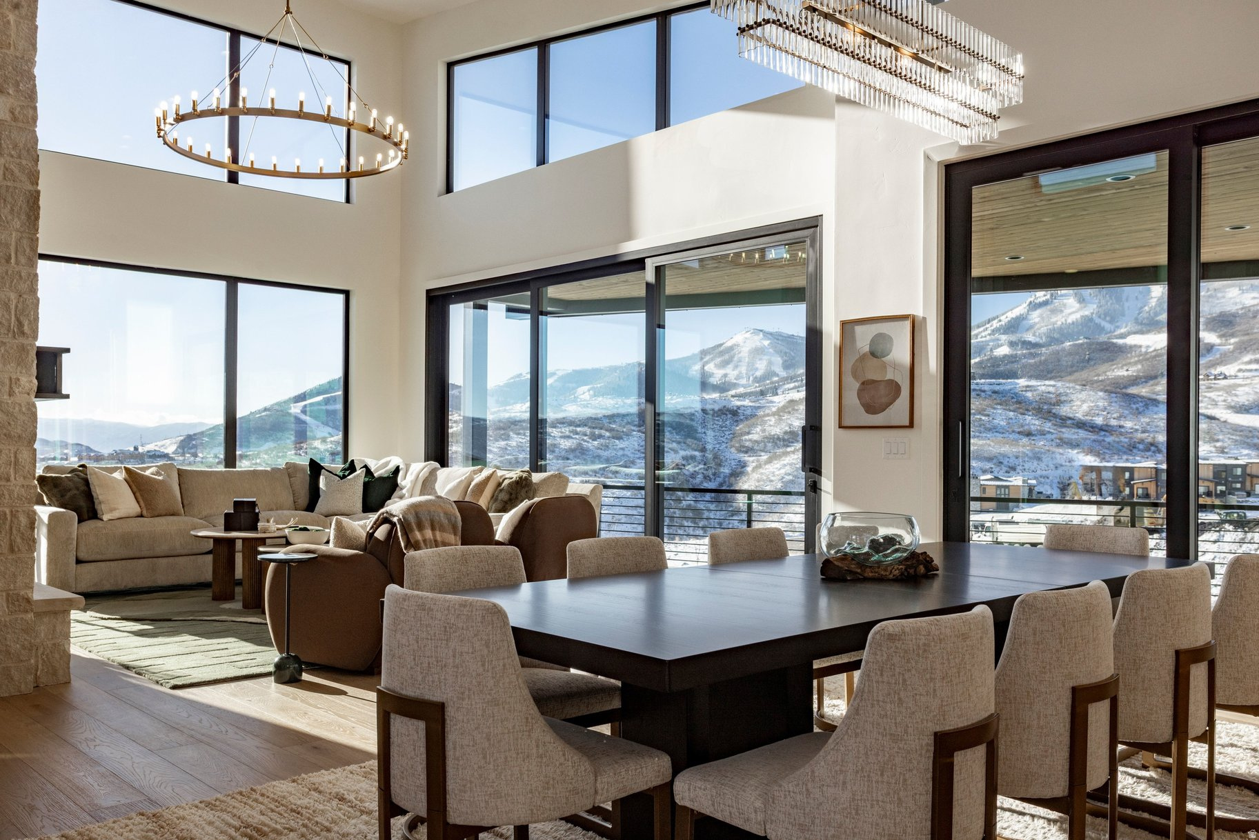 1717 W CENTAUR CT