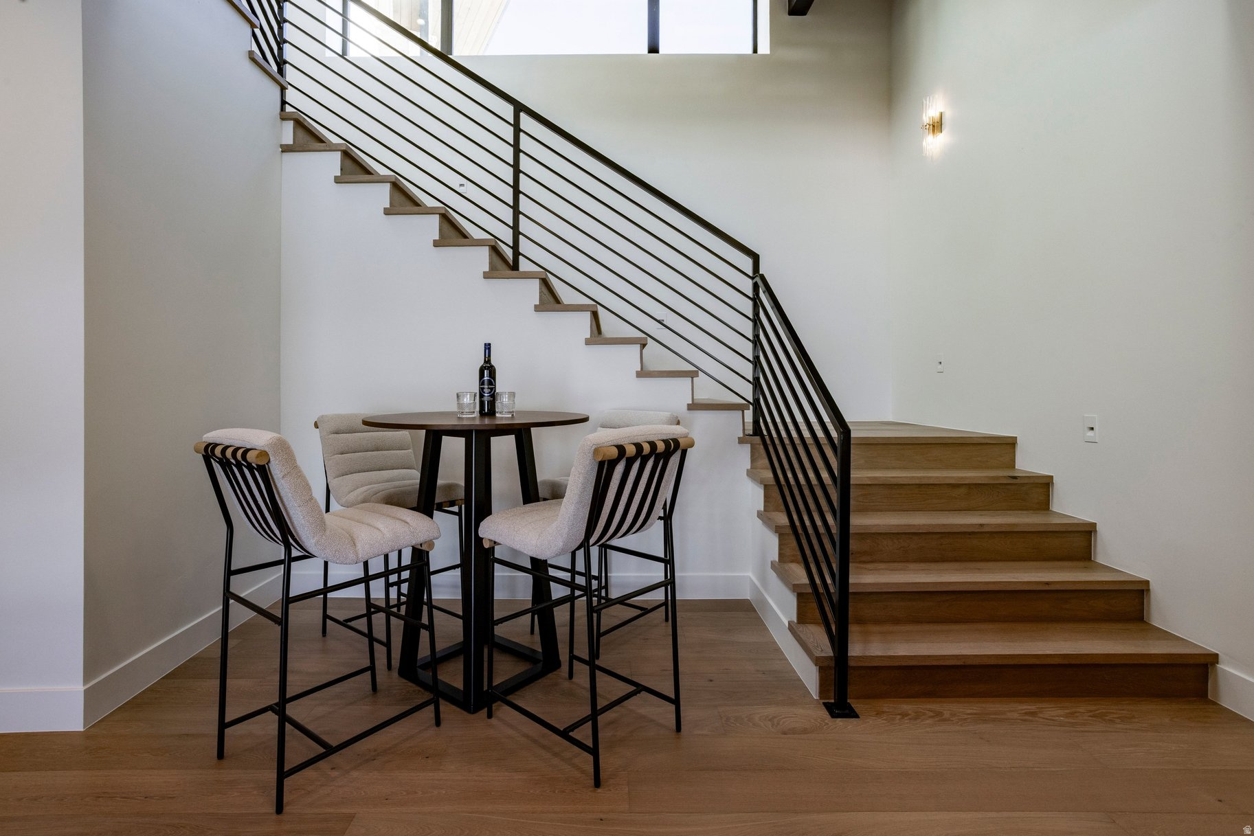 1717 W CENTAUR CT