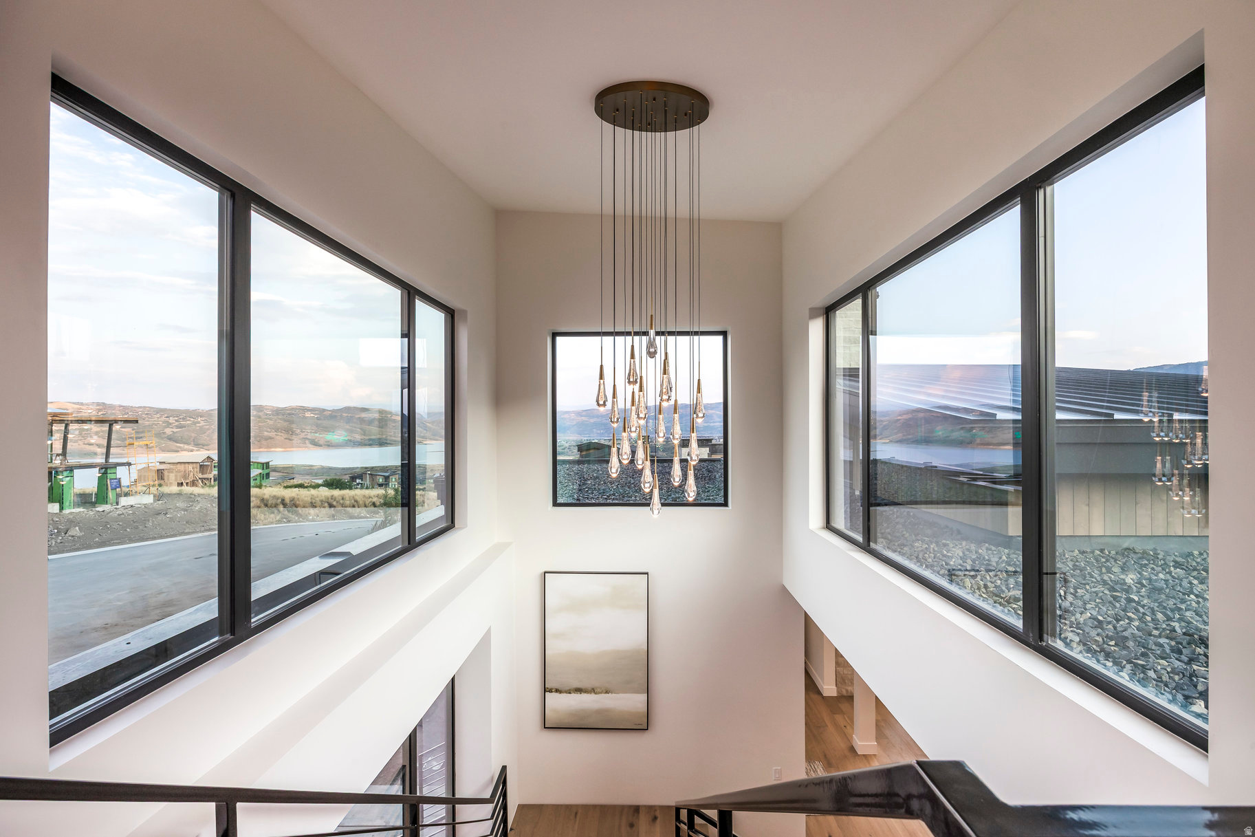 1717 W CENTAUR CT