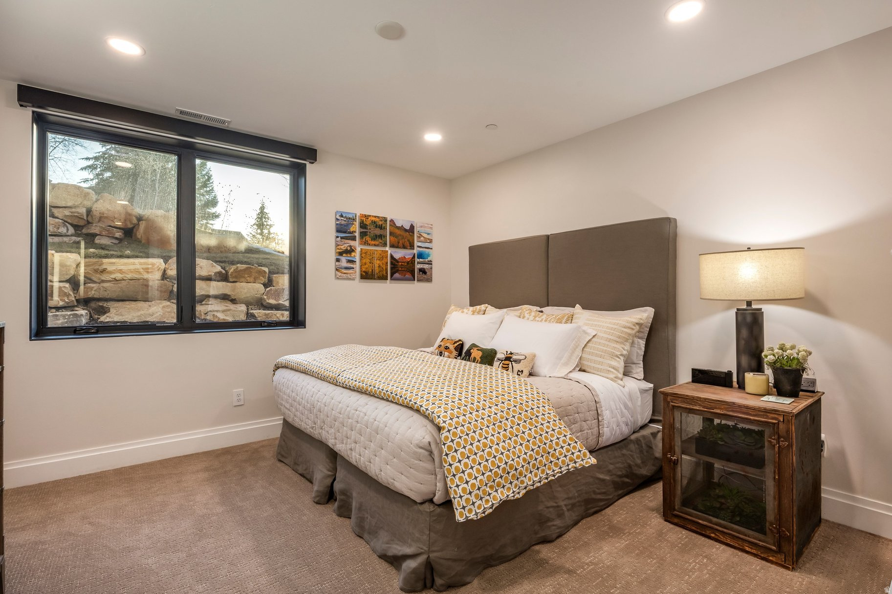3191 E WESTVIEW TRL