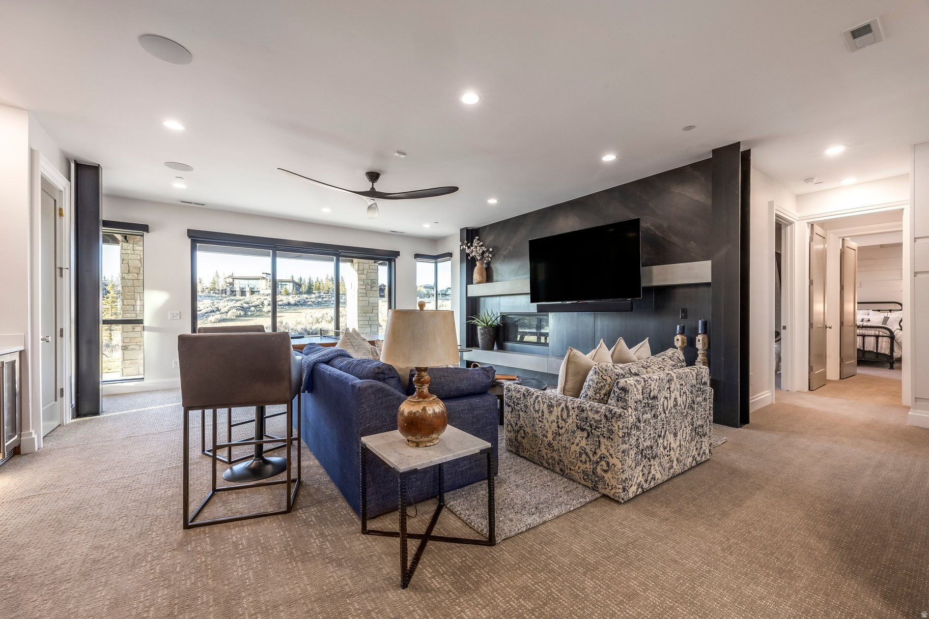 3191 E WESTVIEW TRL