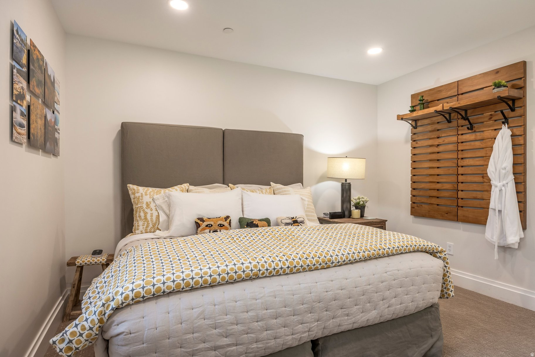 3191 E WESTVIEW TRL