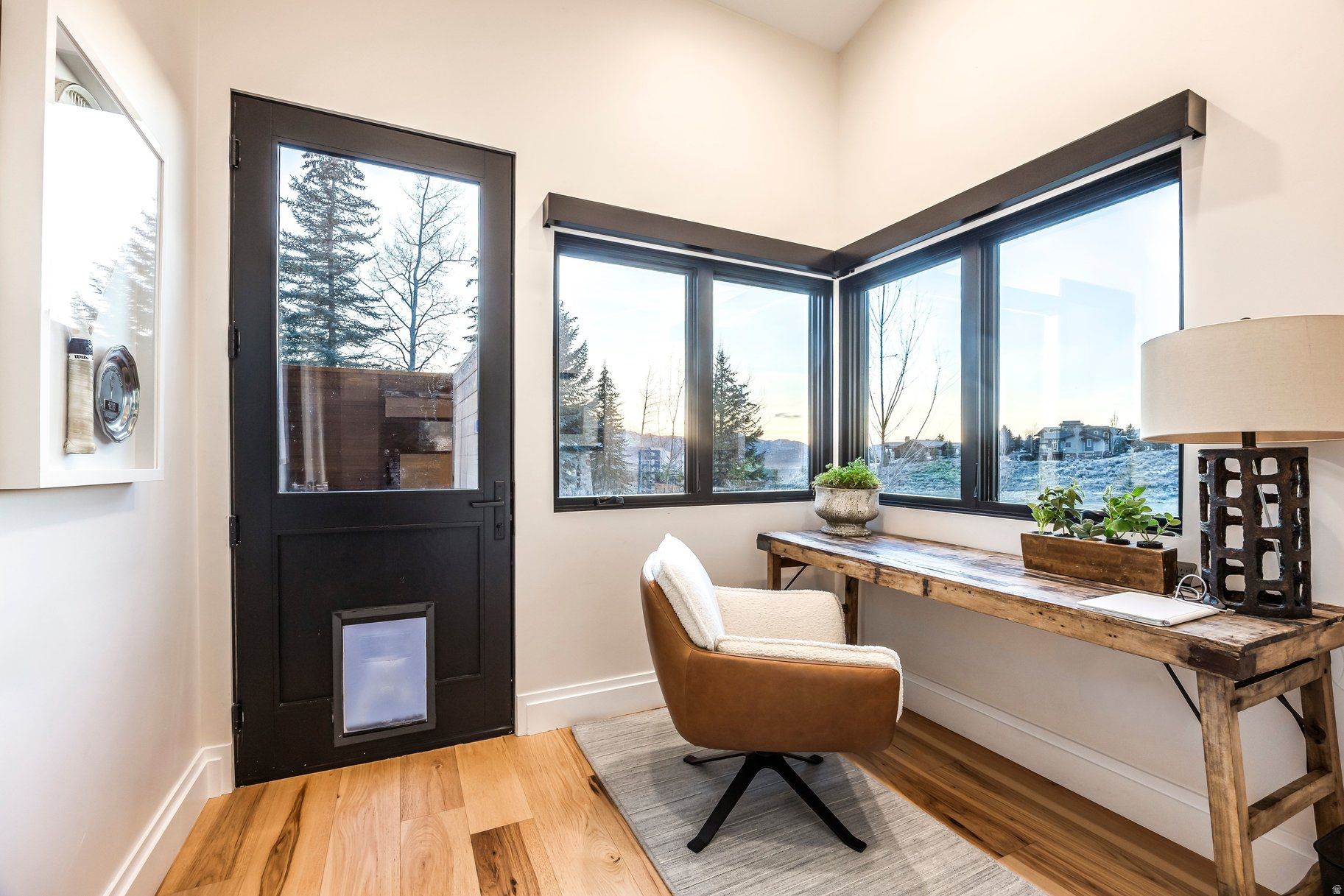 3191 E WESTVIEW TRL