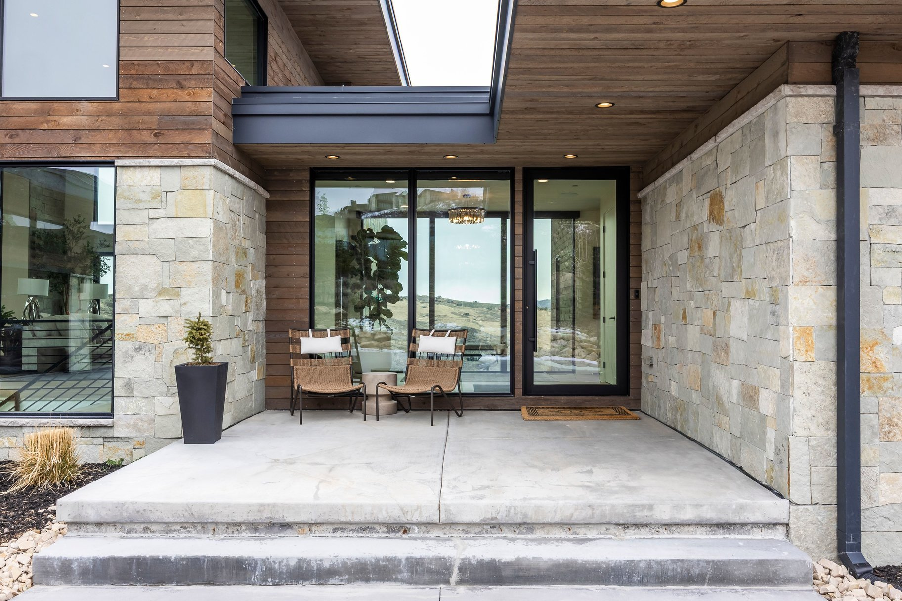 4027 ASPEN CAMP LOOP