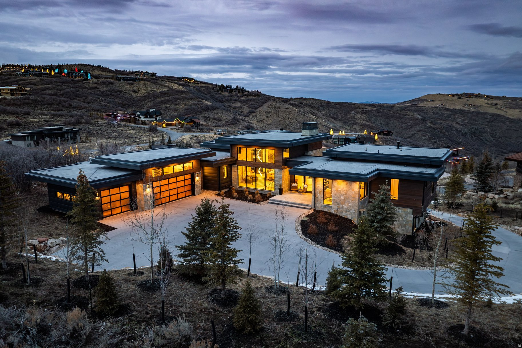 4027 ASPEN CAMP LOOP