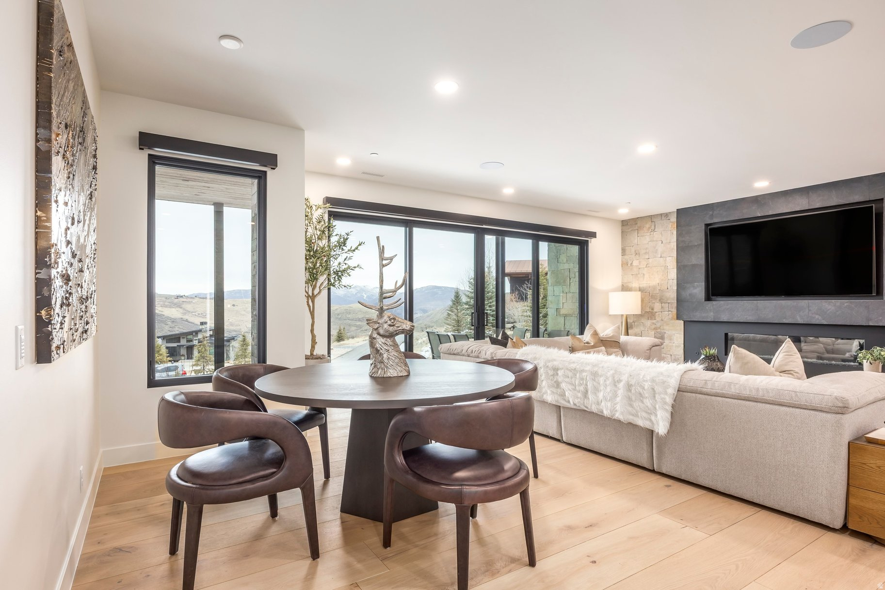 4027 ASPEN CAMP LOOP