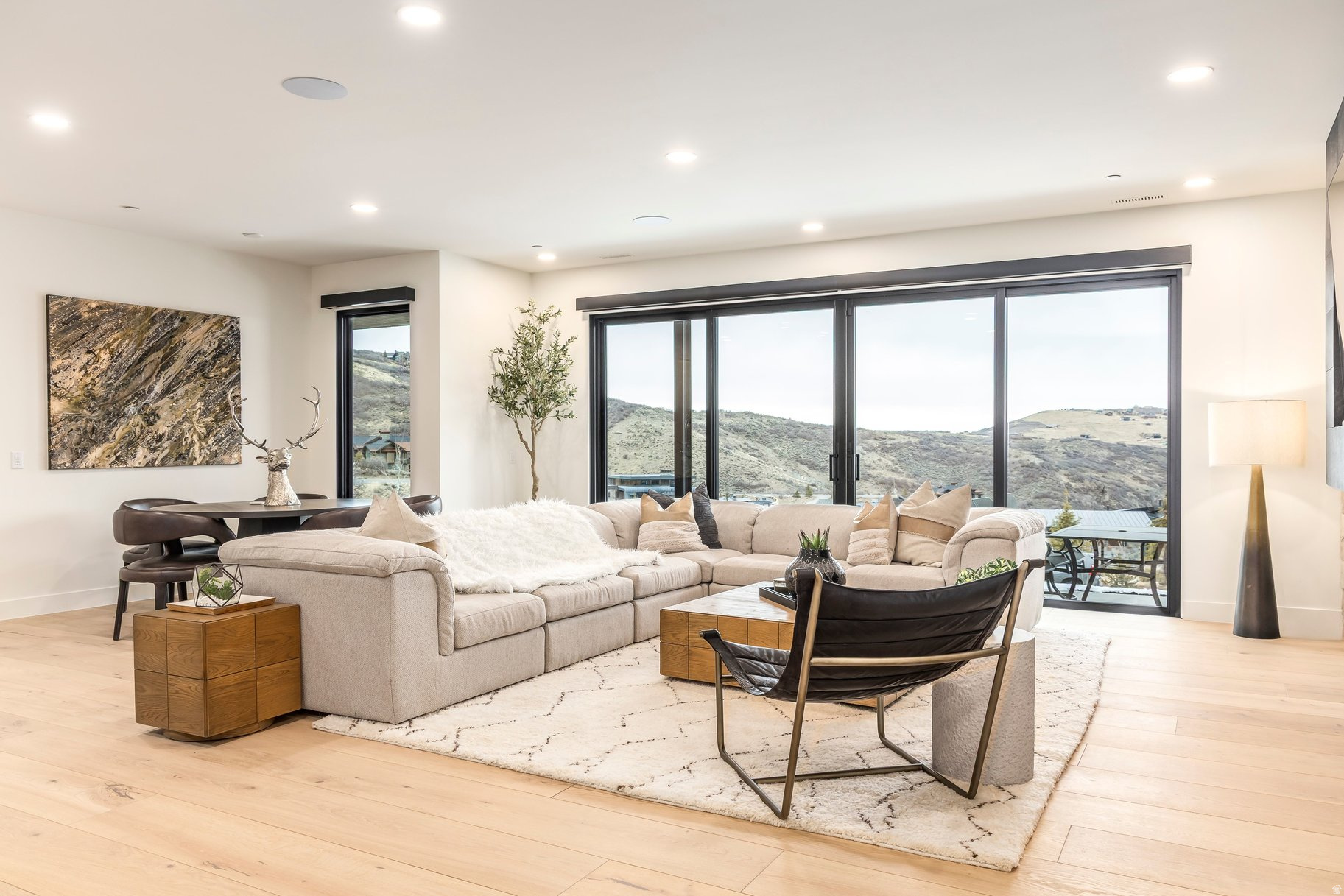 4027 ASPEN CAMP LOOP