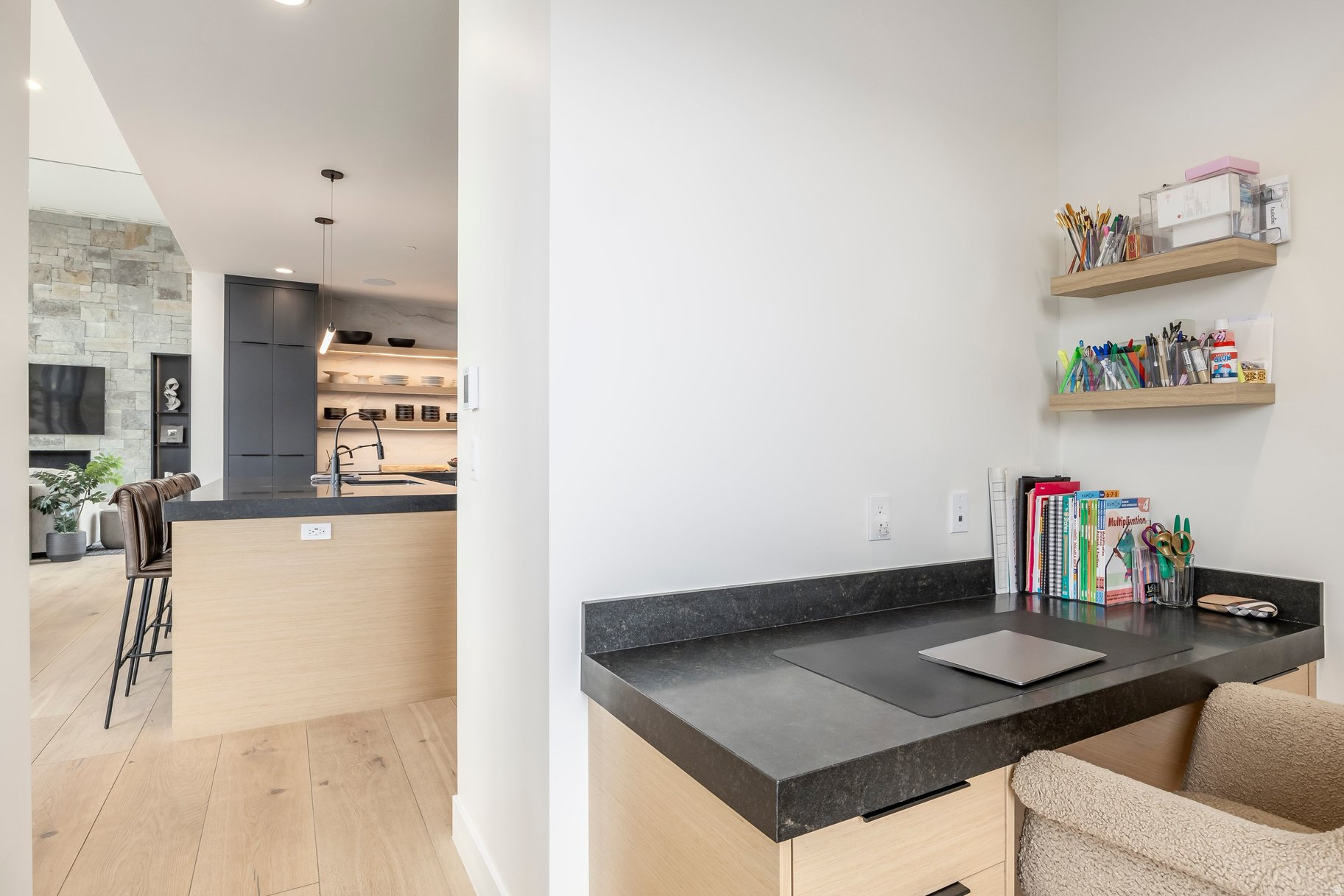 4027 ASPEN CAMP LOOP