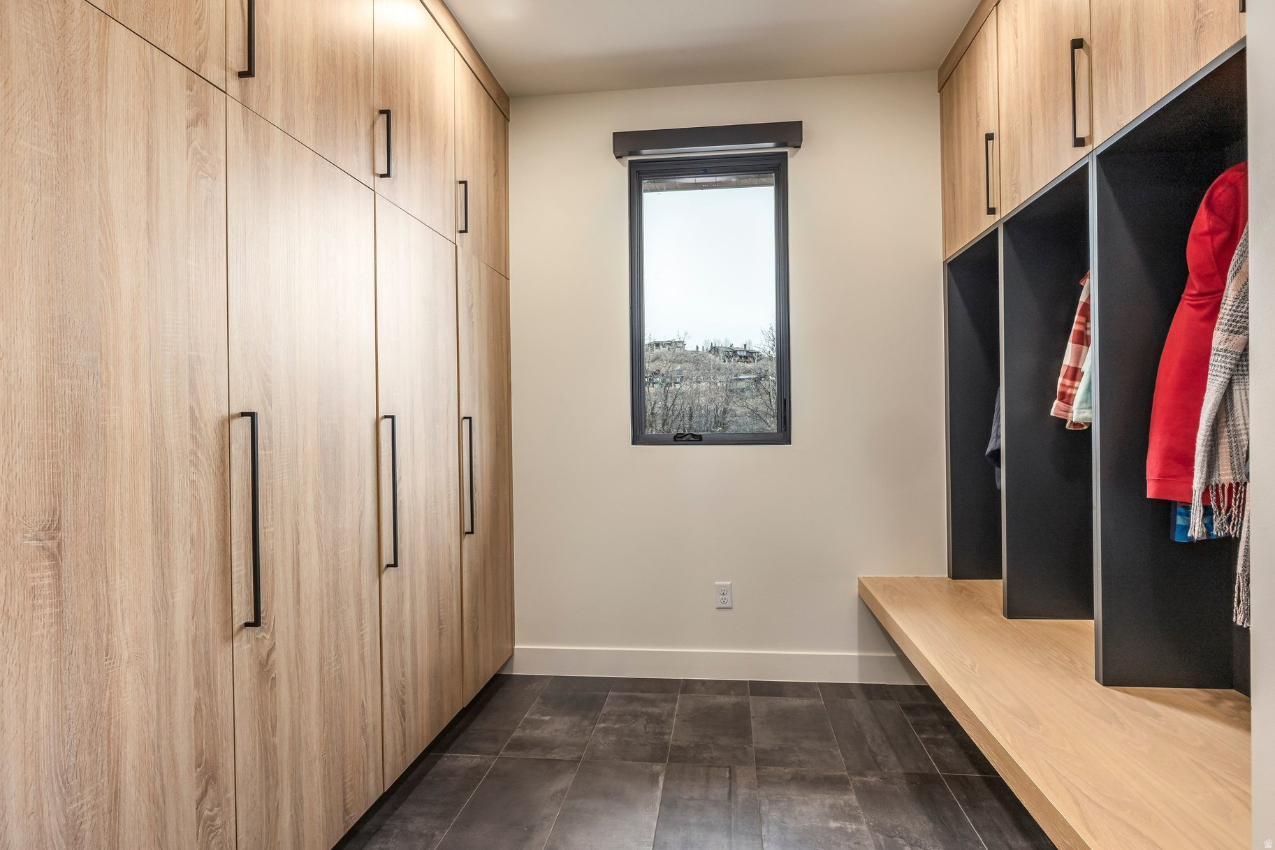 4027 ASPEN CAMP LOOP
