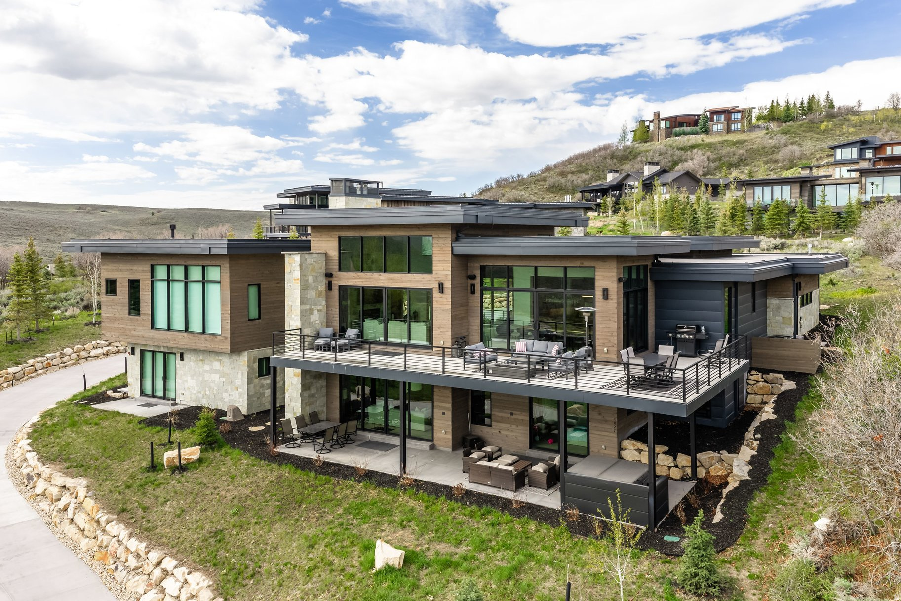4027 ASPEN CAMP LOOP