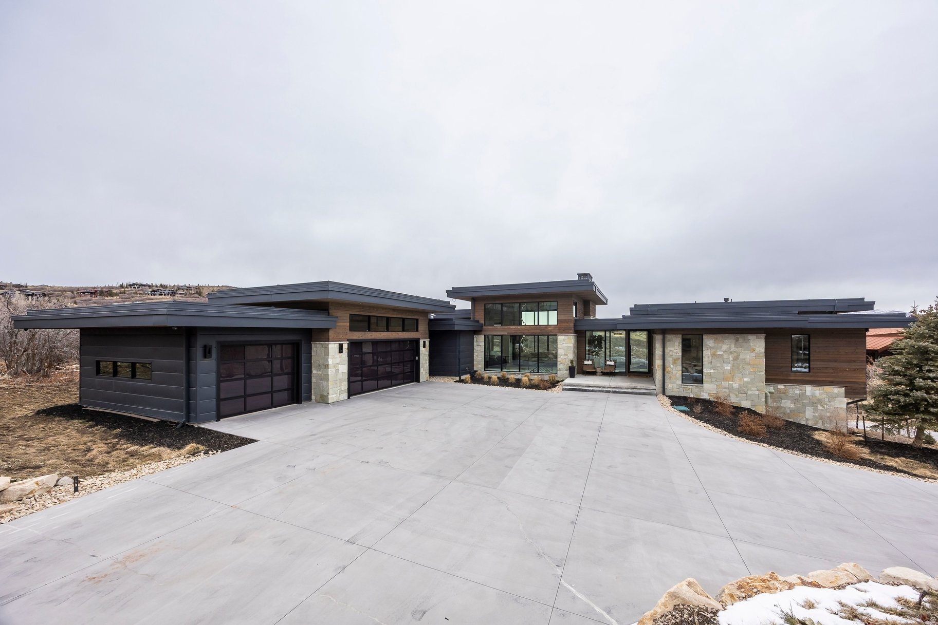 4027 ASPEN CAMP LOOP