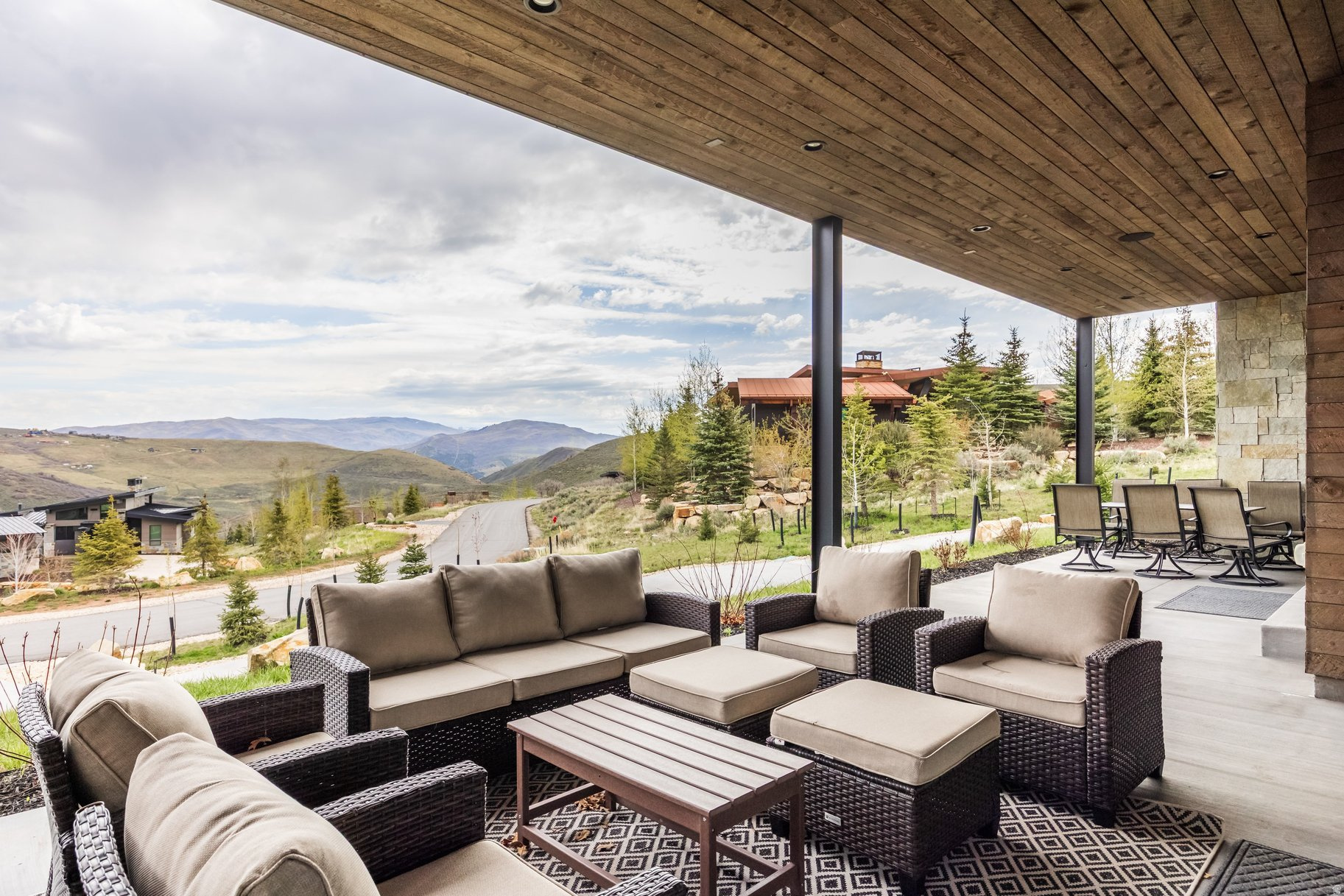 4027 ASPEN CAMP LOOP