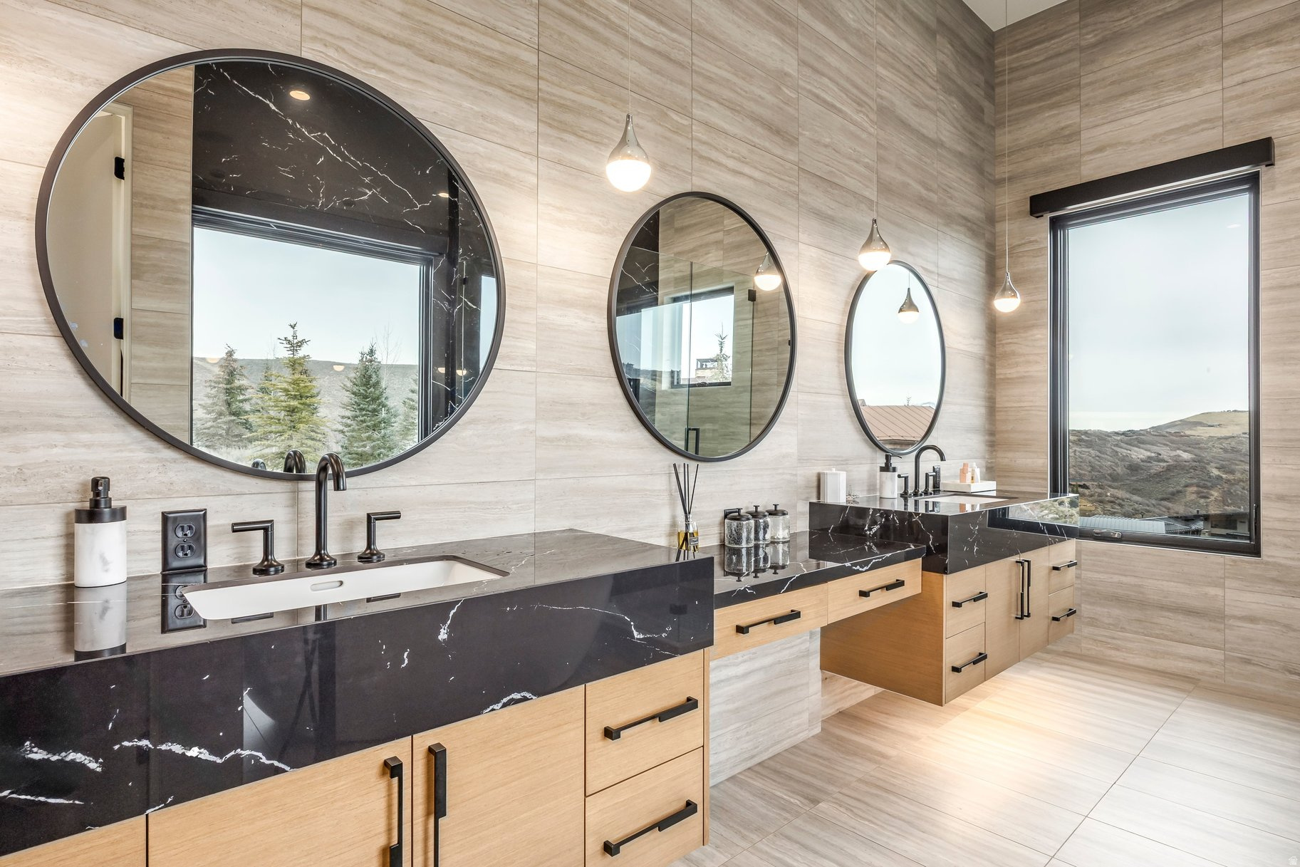 4027 ASPEN CAMP LOOP